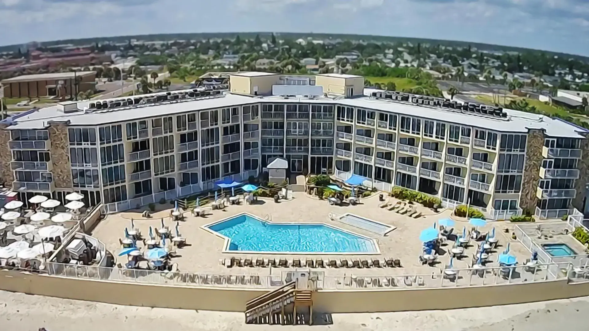 Property building, Bird's-eye View in Ocean East Resort Club