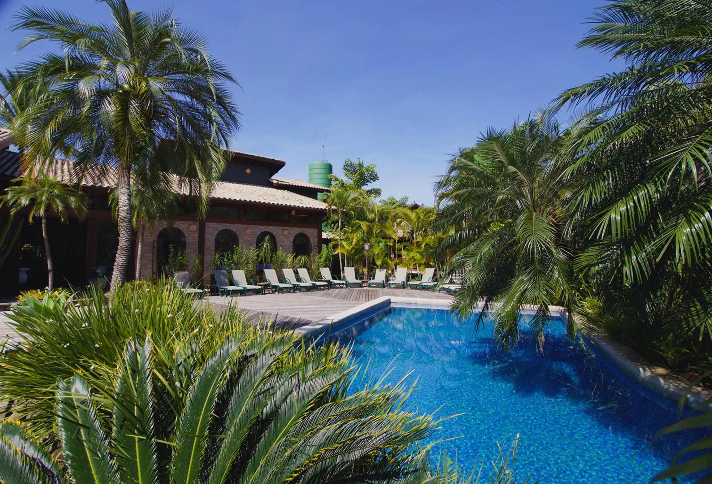 Swimming pool in Villa Bebek Hotel