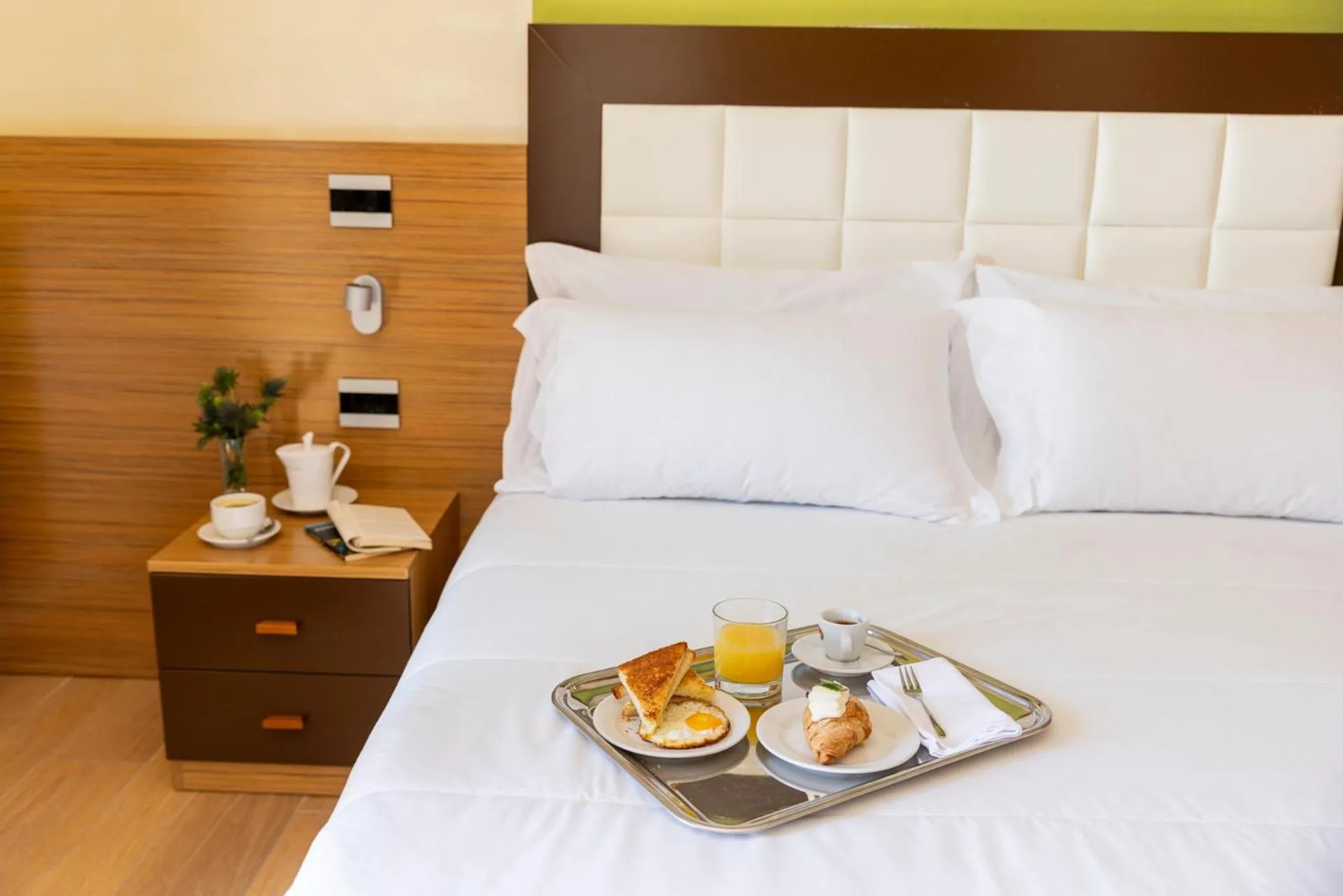 Bedroom, Bed in Hotel Monte Campo