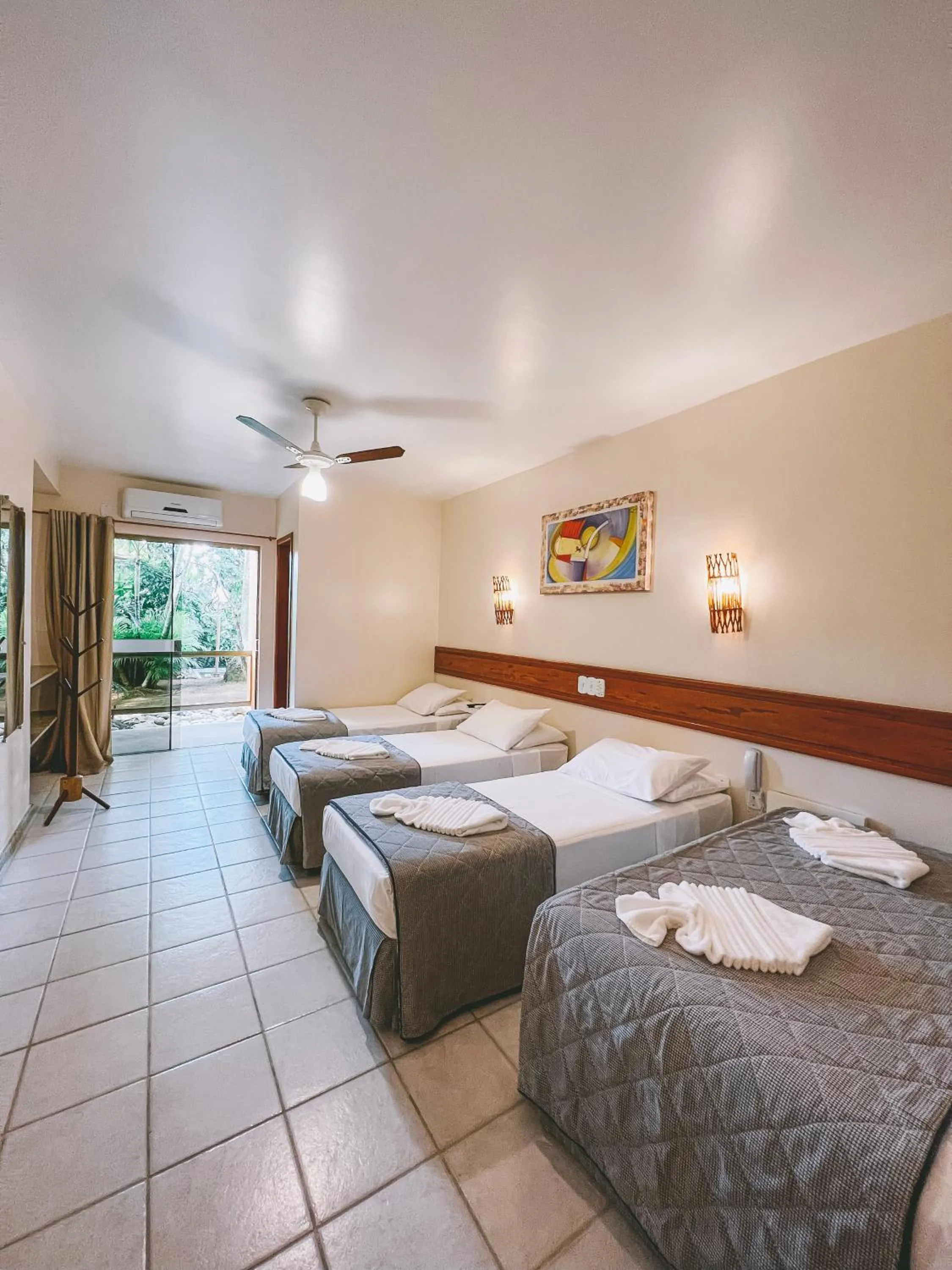 Bedroom, Bed in Porto Geraes Praia Hotel