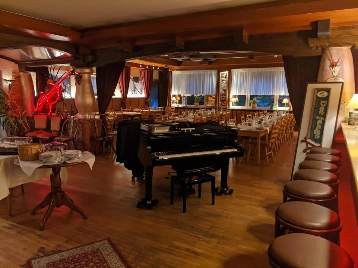 Restaurant/places to eat in Hotel Restaurant Albans Sonne