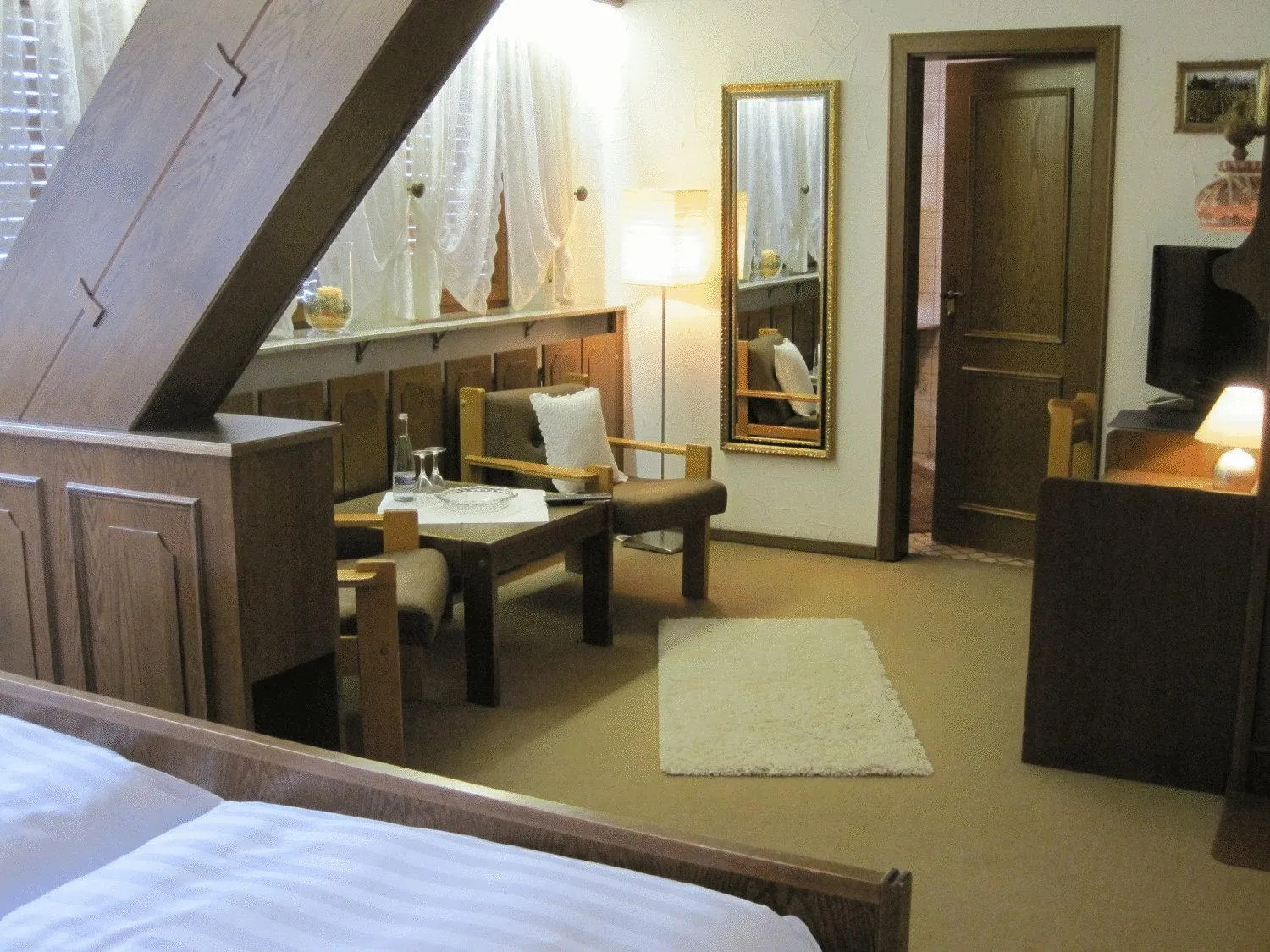 Bed in Hotel Restaurant Albans Sonne