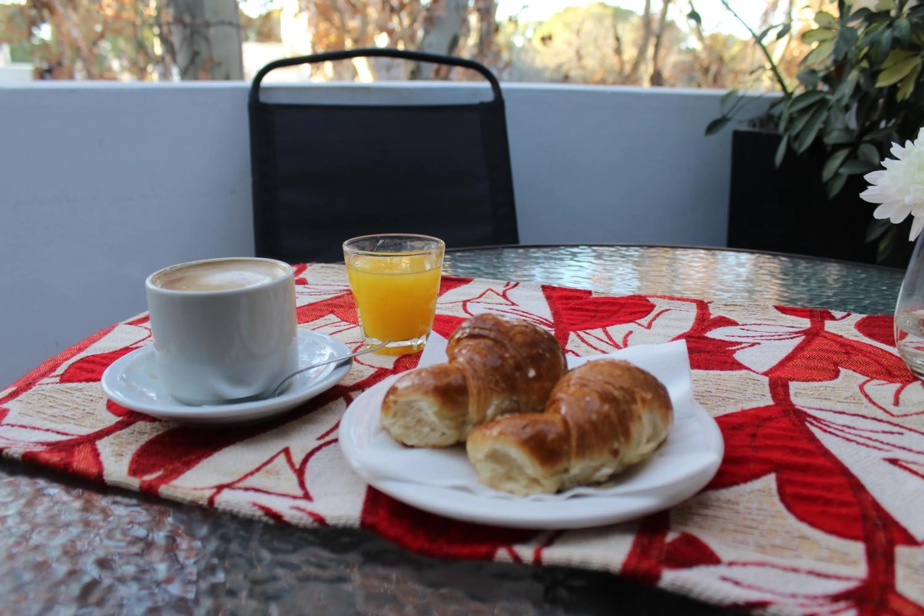 Food and drinks in Uvas Apart Hotel