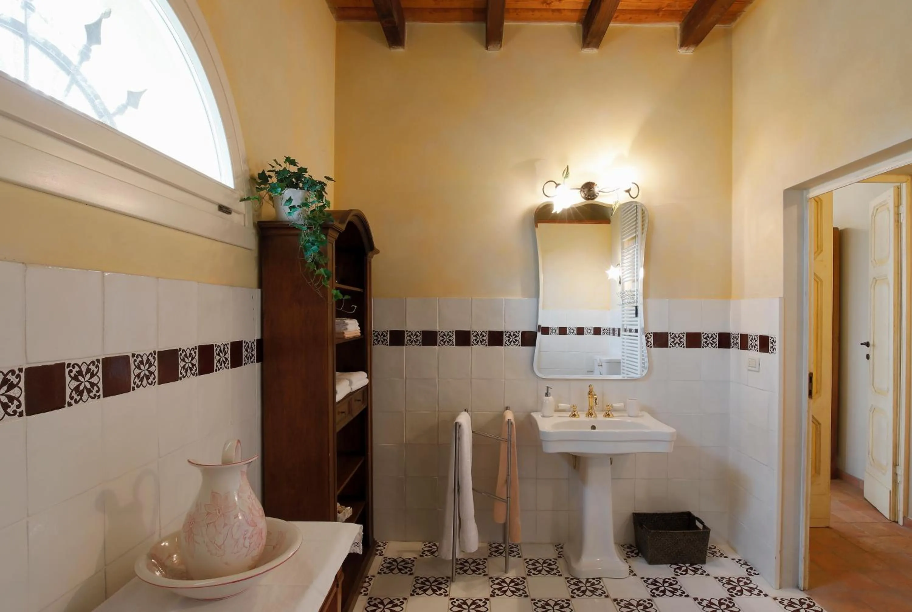 Bathroom in Belvedere