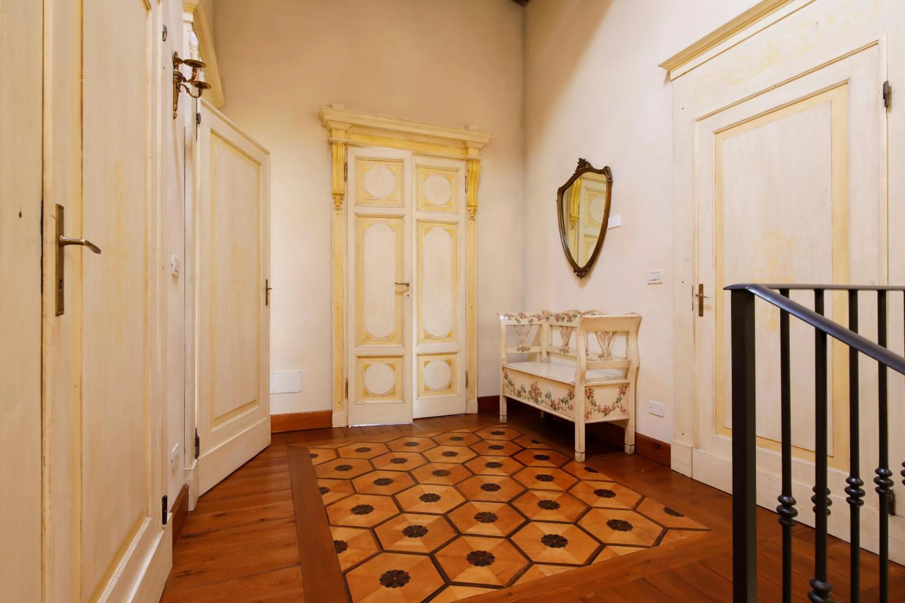 Other, Bed in Belvedere