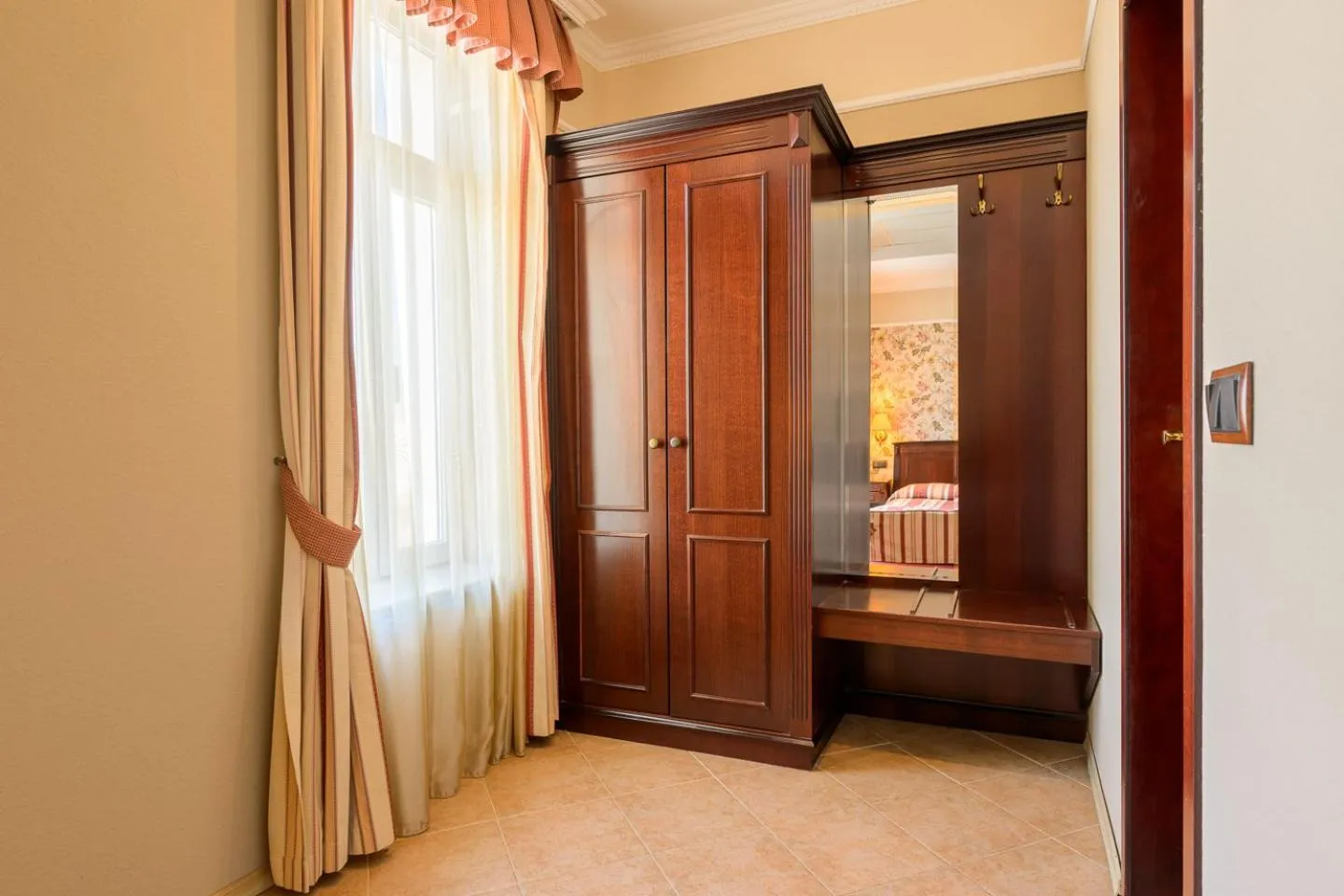 Bed in Boutique Splendid Hotel