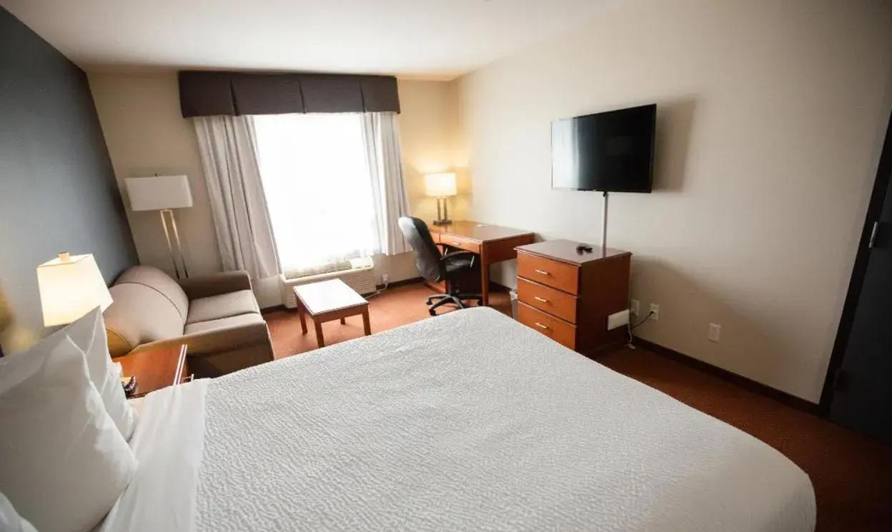 Bed in Super 8 by Wyndham Whitecourt Bed in Super 8 by Wyndham Whitecourt