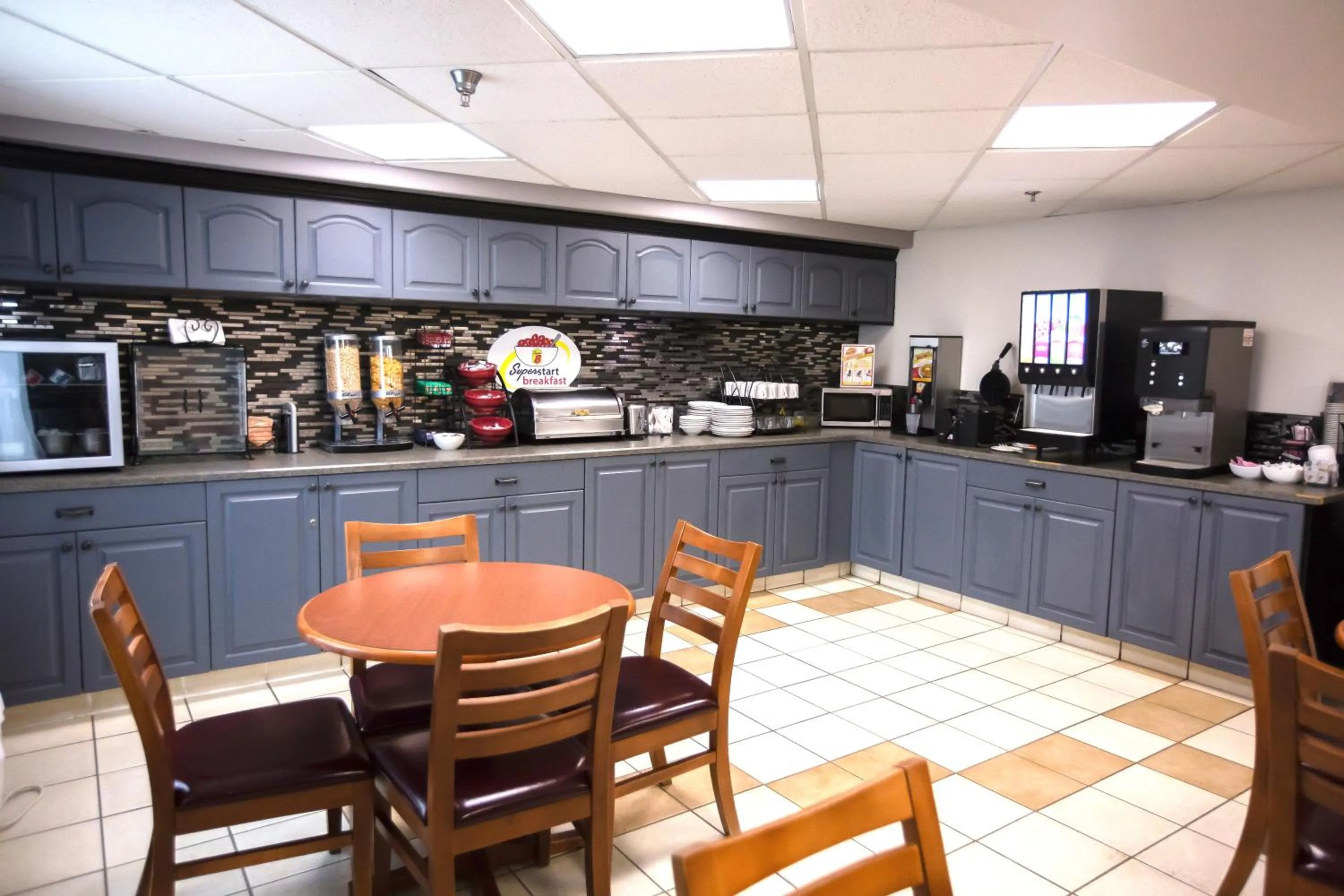 Breakfast in Super 8 by Wyndham Whitecourt