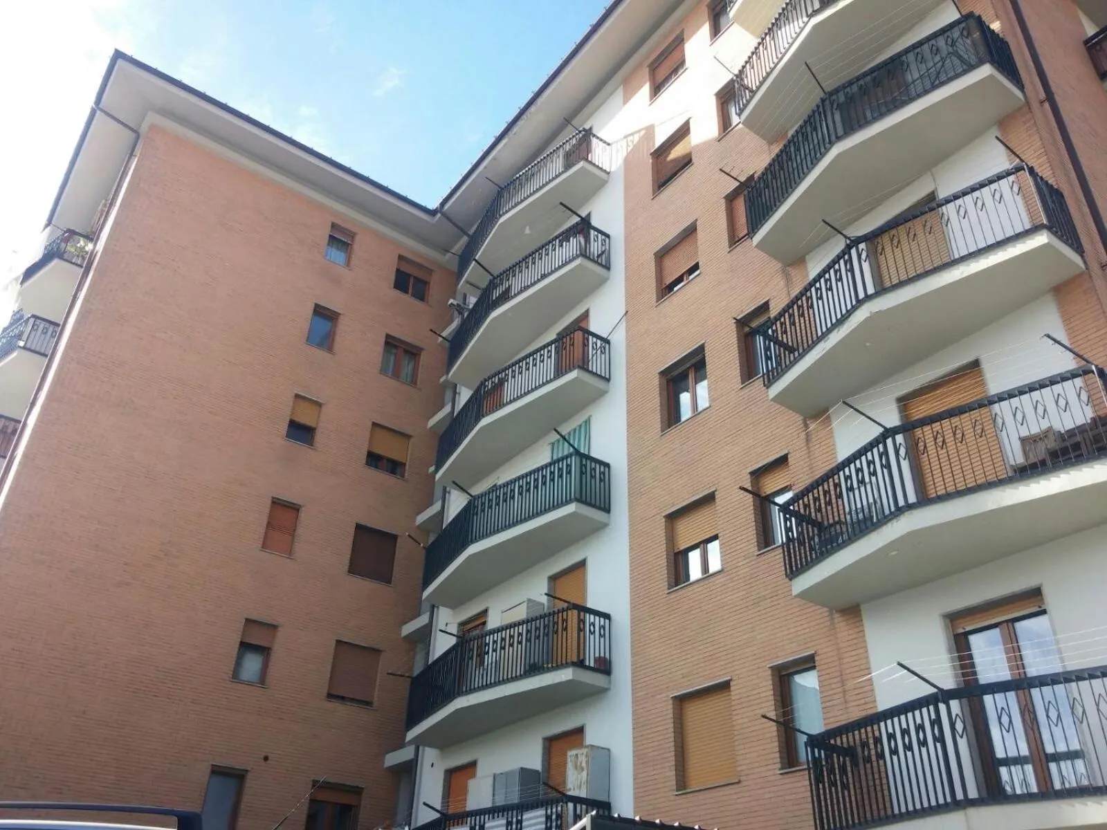 Property building in Le Lion Apartments - Lys Family Apartment