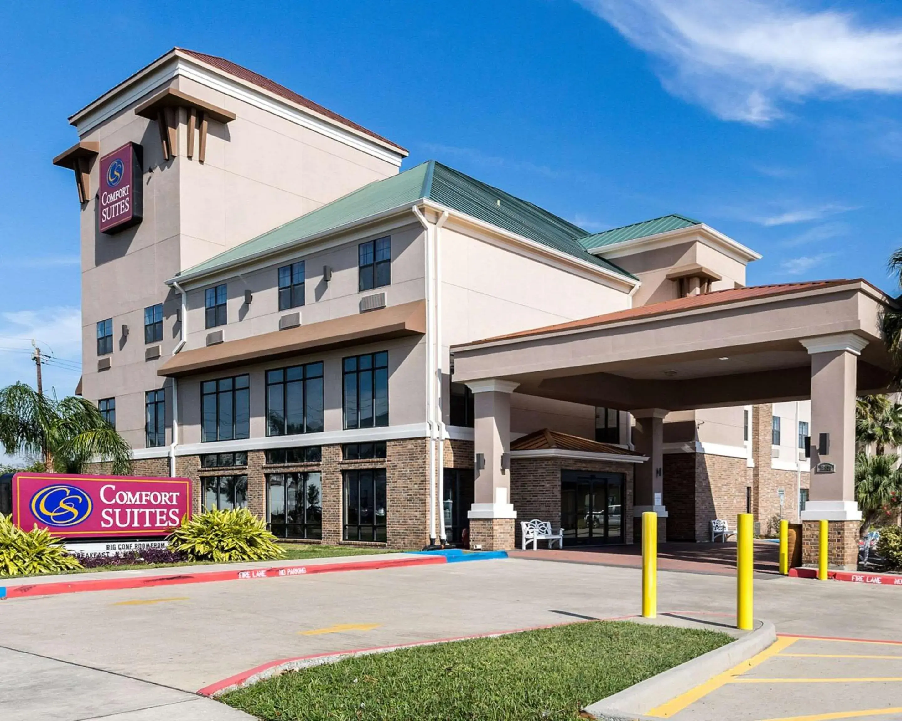 Property Building in Comfort Suites Near Nasa - Clear Lake