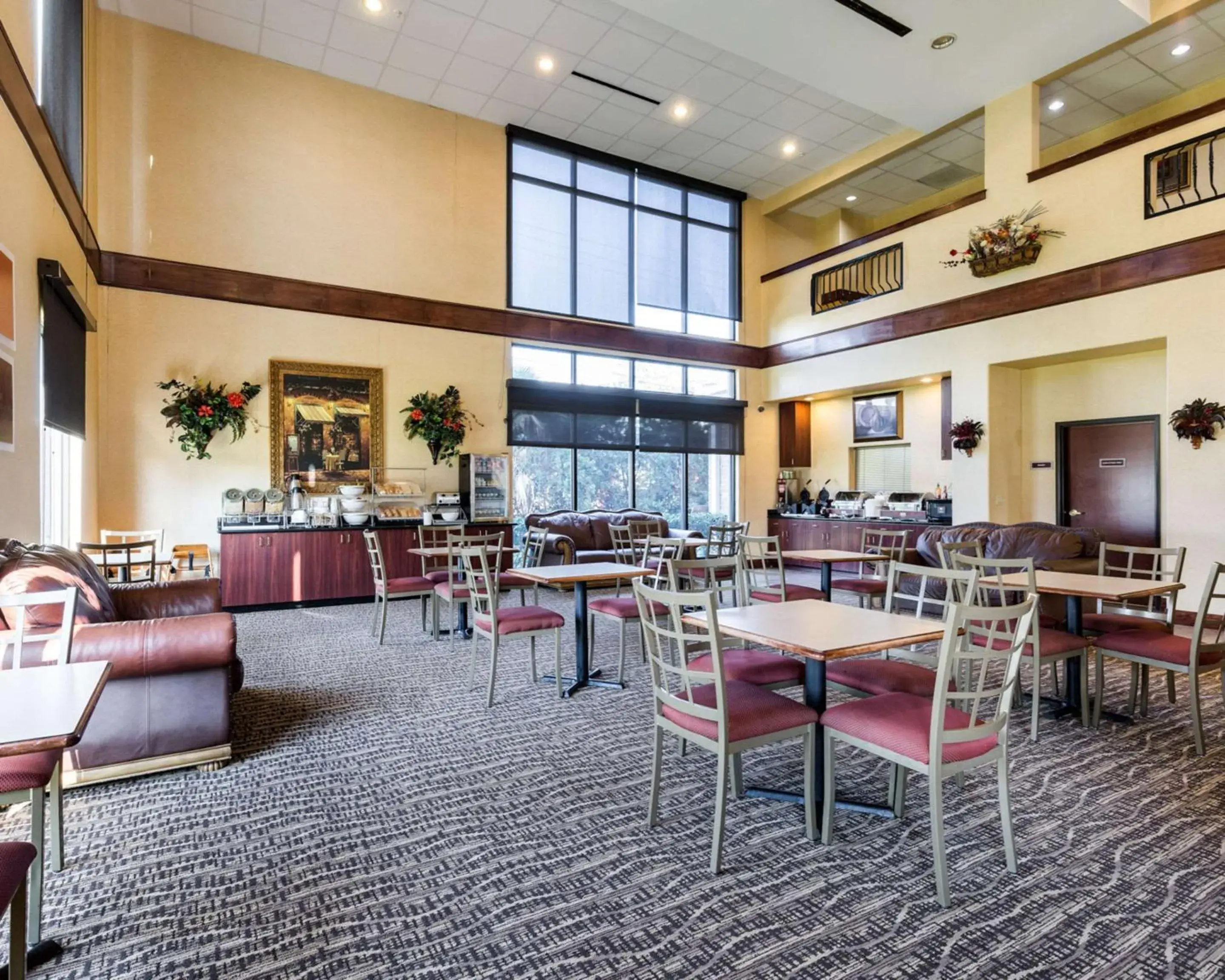 Restaurant/Places to Eat in Comfort Suites Near Nasa - Clear Lake