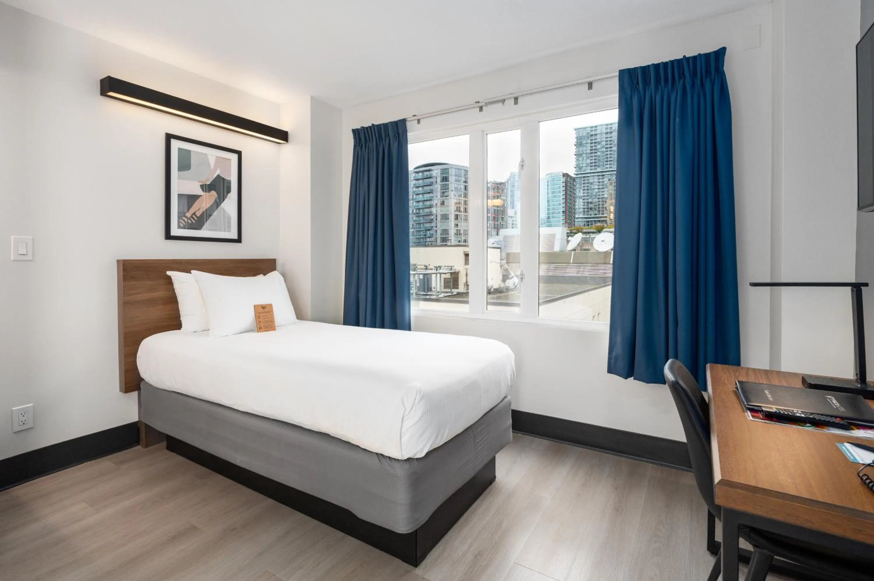 Bed in YWCA Hotel Vancouver