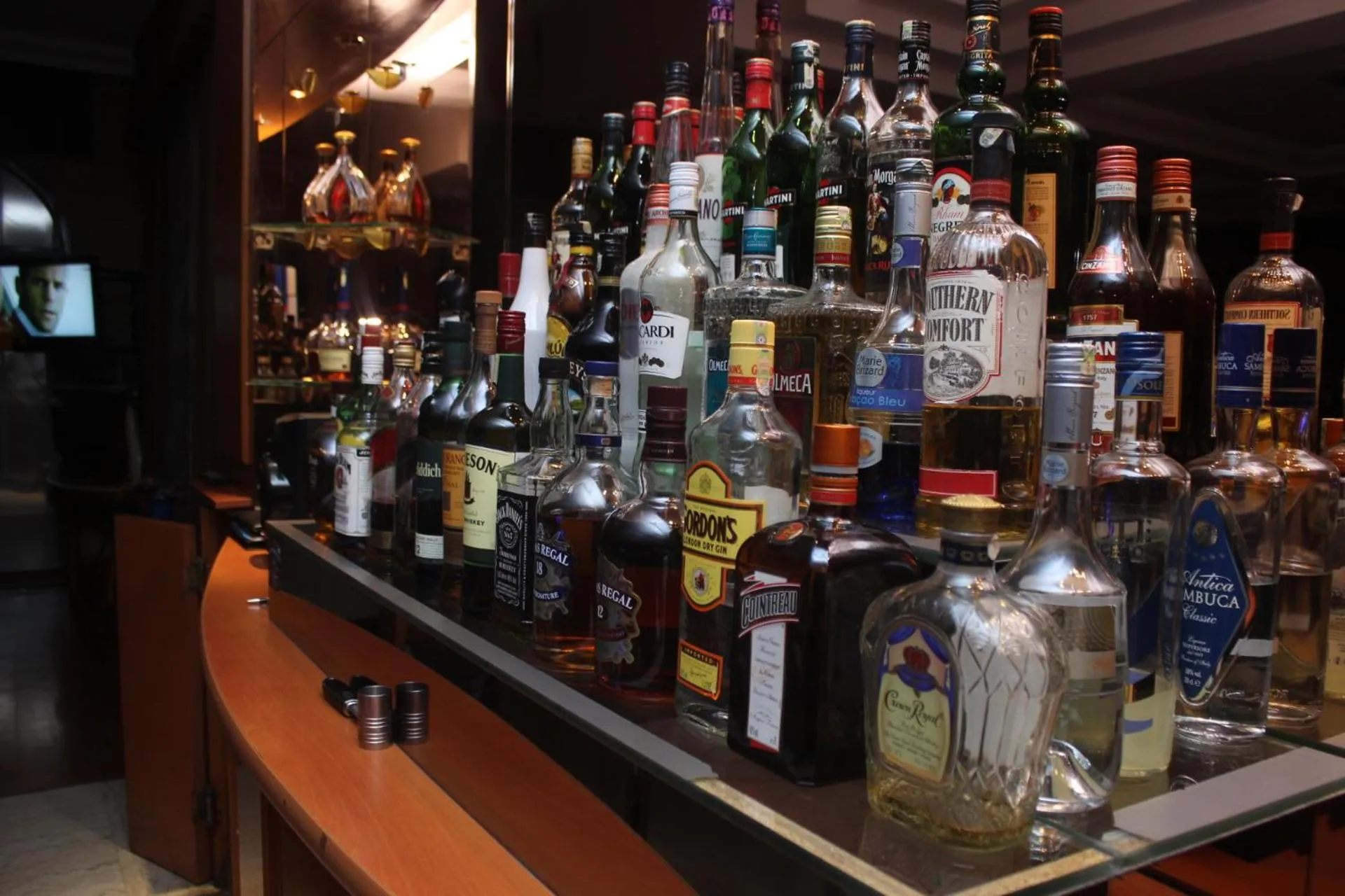 Food and drinks in Grand Hotel Europe