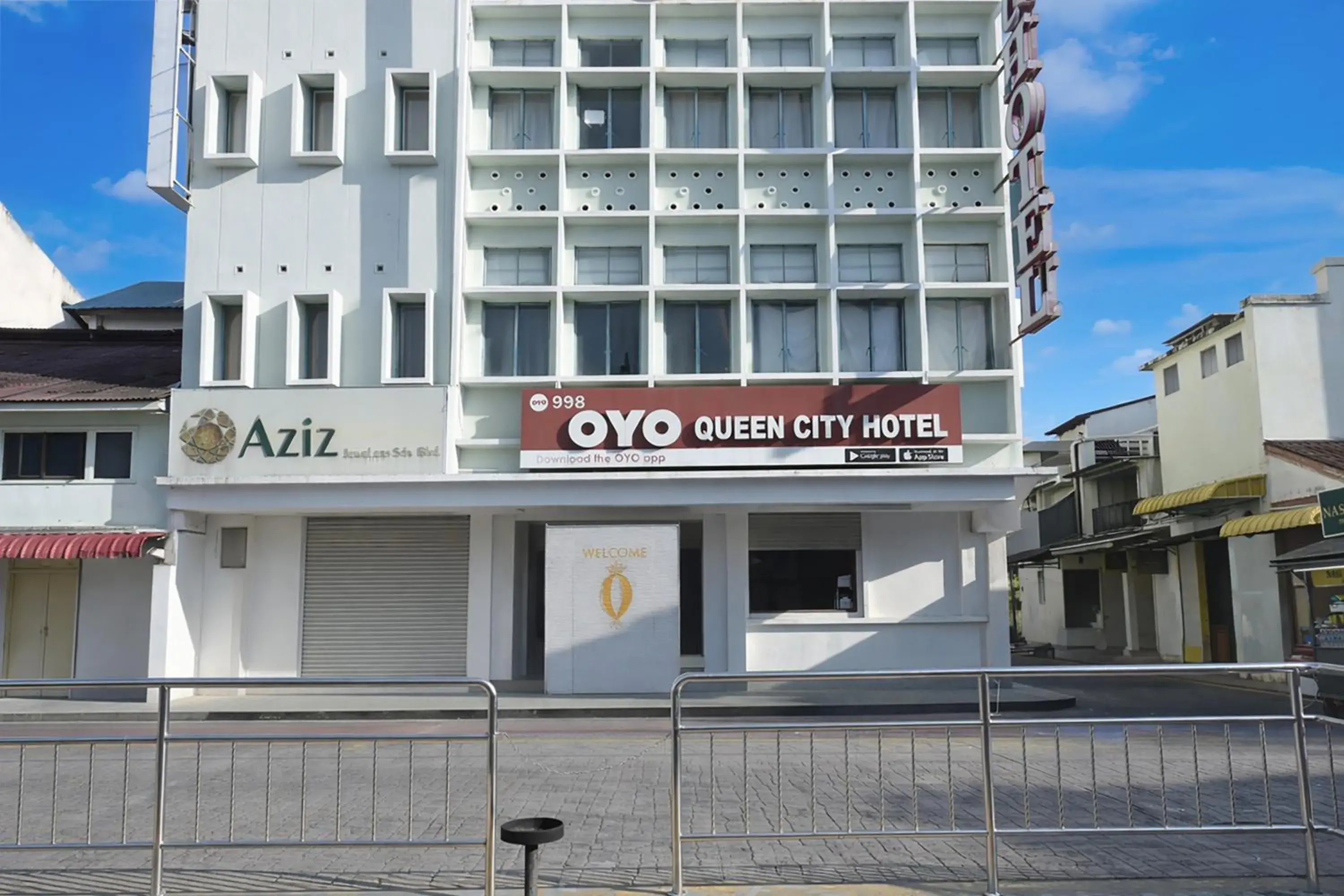 Property building in Collection O GHC Near Penang Street Art Formerly Queen City Hotel Property building in Collection O GHC Near Penang Street Art Formerly Queen City Hotel