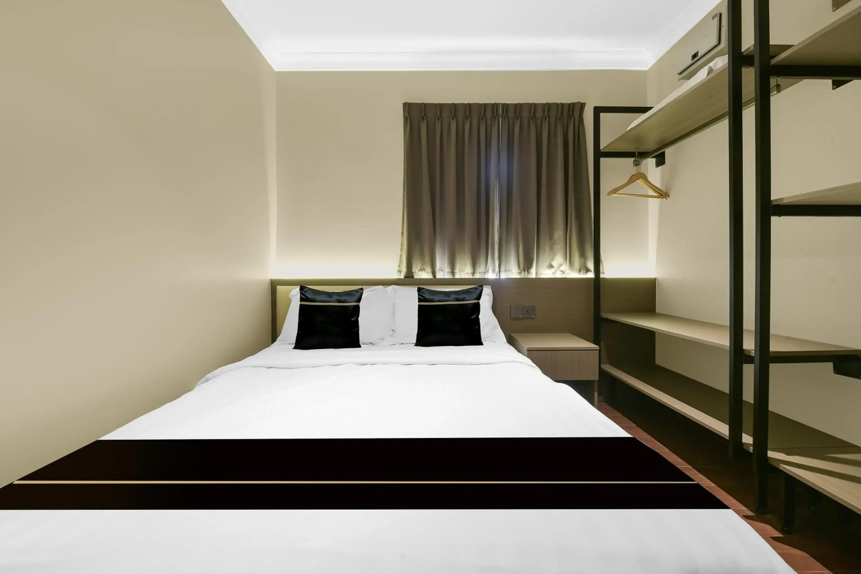 Bedroom, Bed in Collection O GHC Near Penang Street Art Formerly Queen City Hotel Bedroom, Bed in Collection O GHC Near Penang Street Art Formerly Queen City Hotel