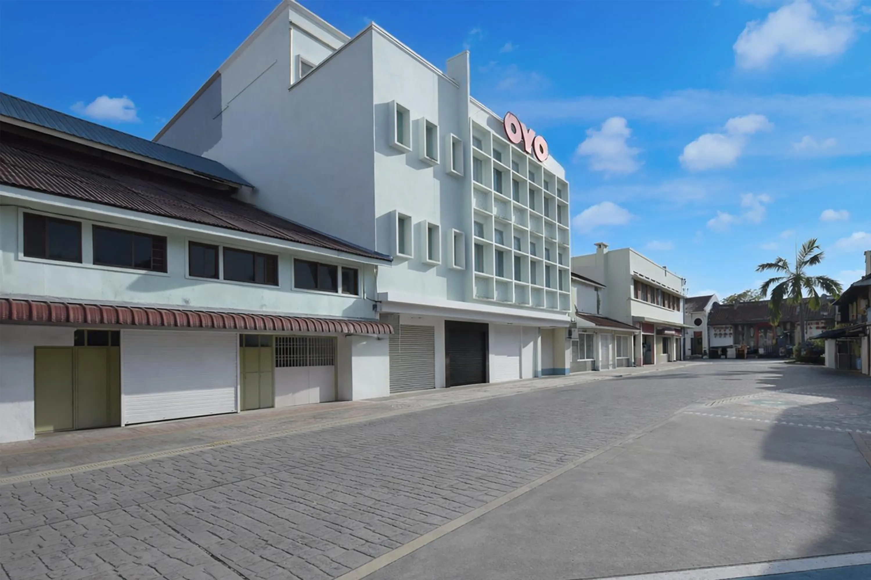 Facade/entrance in Collection O GHC Near Penang Street Art Formerly Queen City Hotel