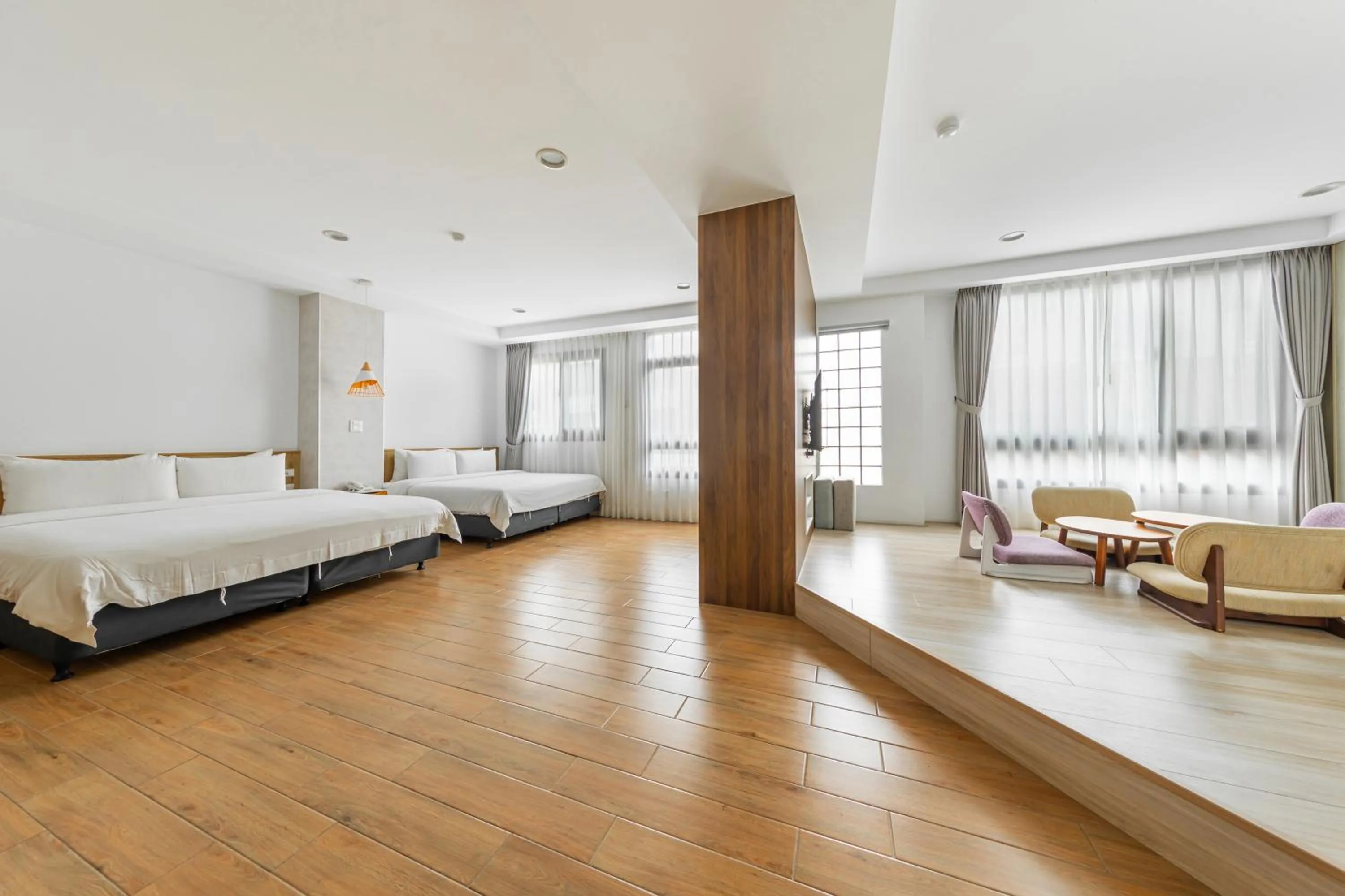 Seating area, Bed in Kapamumu b&b