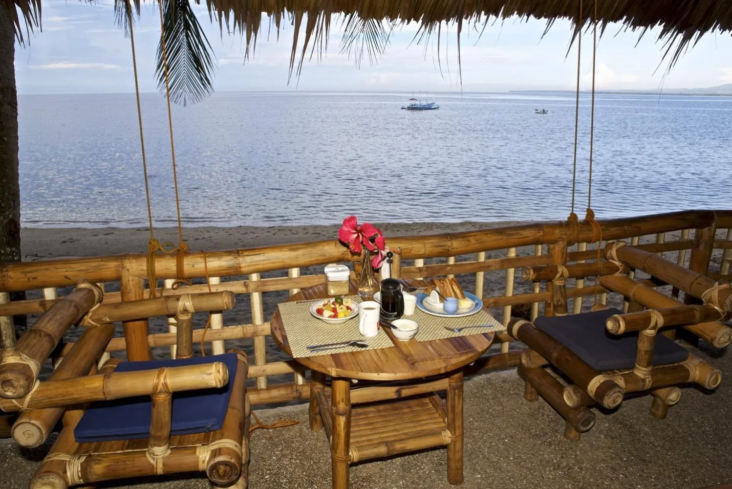 Restaurant/places to eat in Kookoo's nest eco-lodge