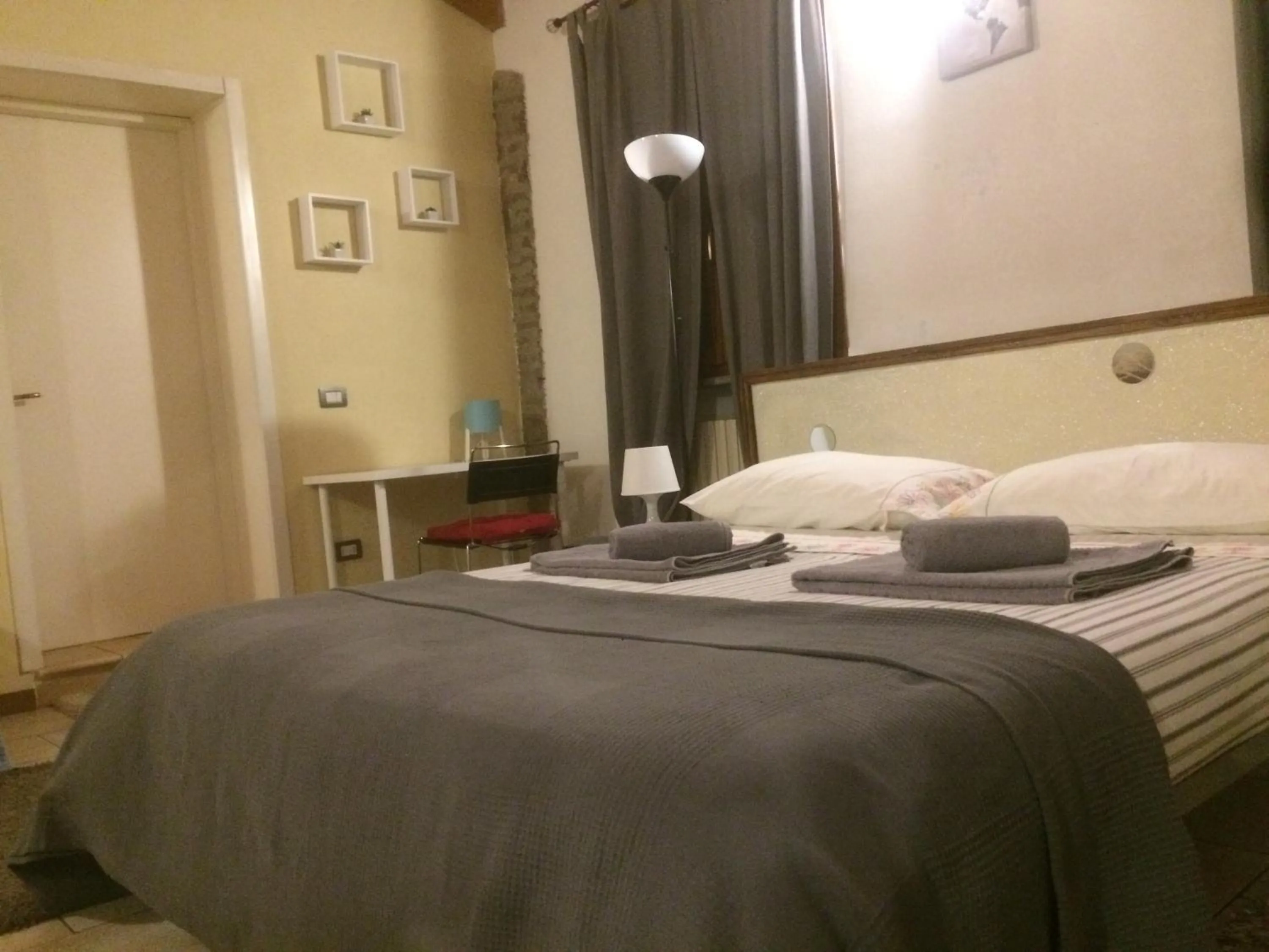 Bed in Welcome B&B Lodi