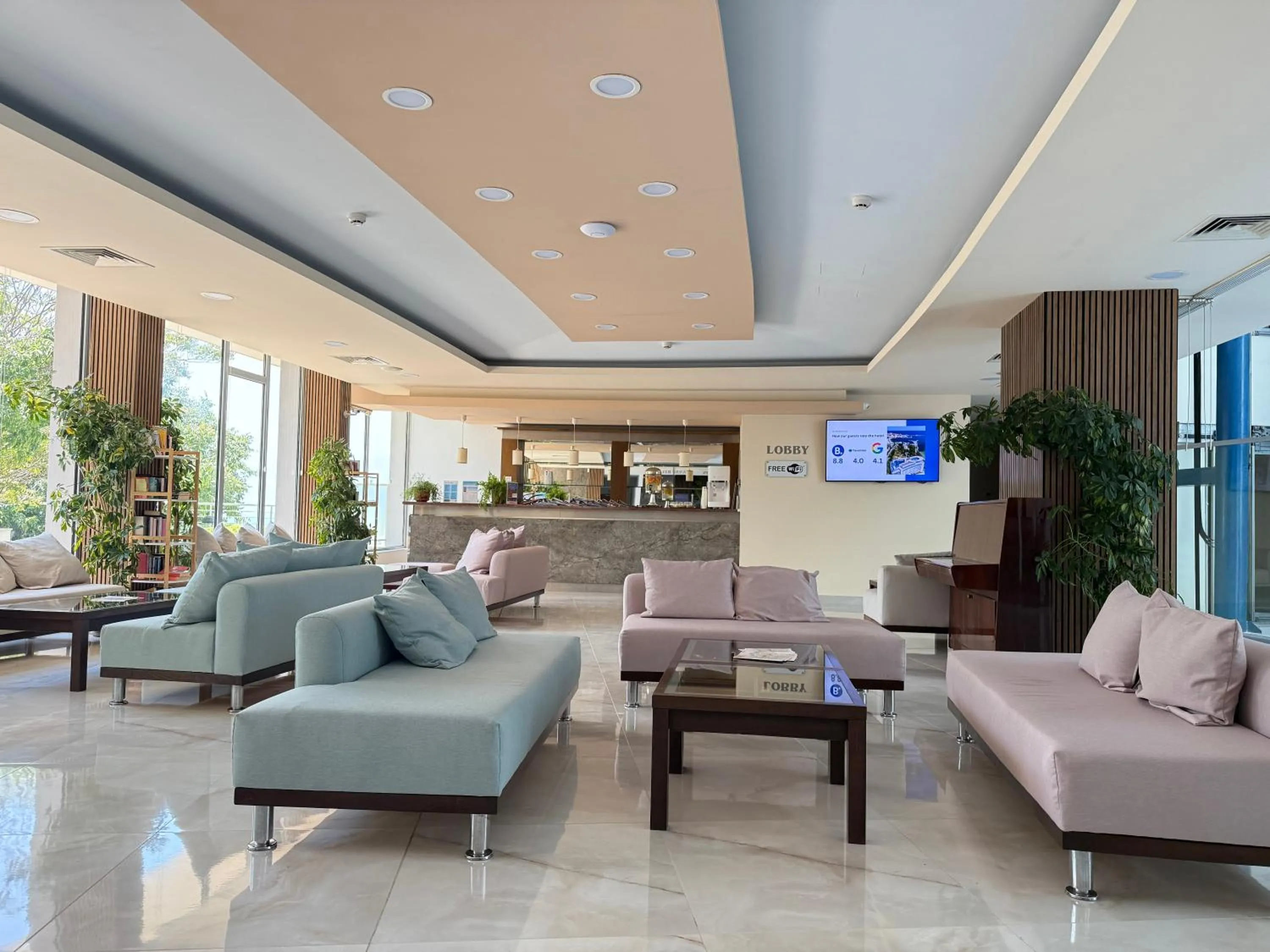 Lobby or reception in Sol Marina Palace Hotel - All Inclusive & Adults Only