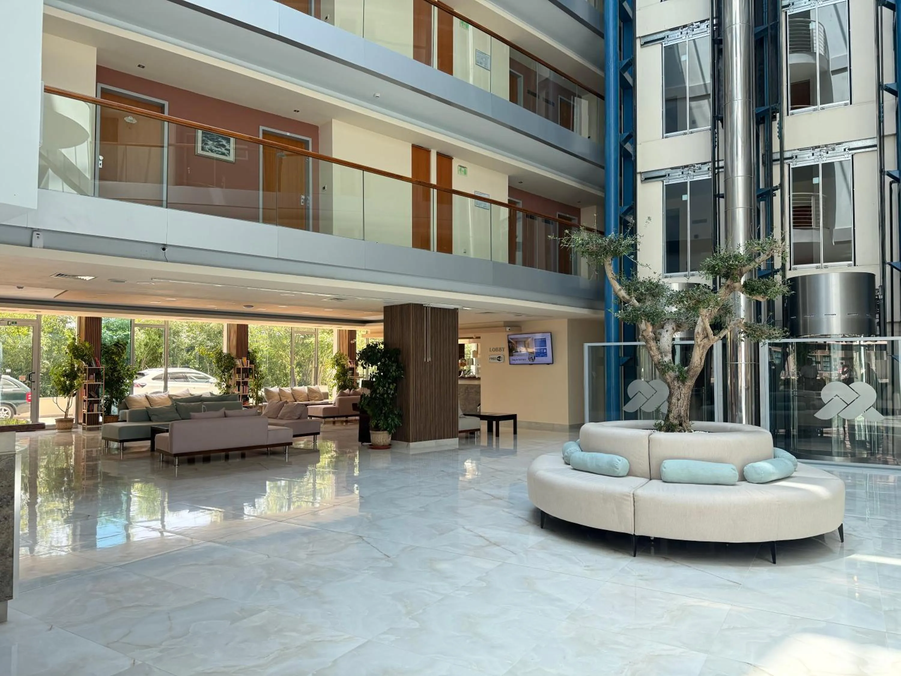 Lobby or reception in Sol Marina Palace Hotel - All Inclusive & Adults Only