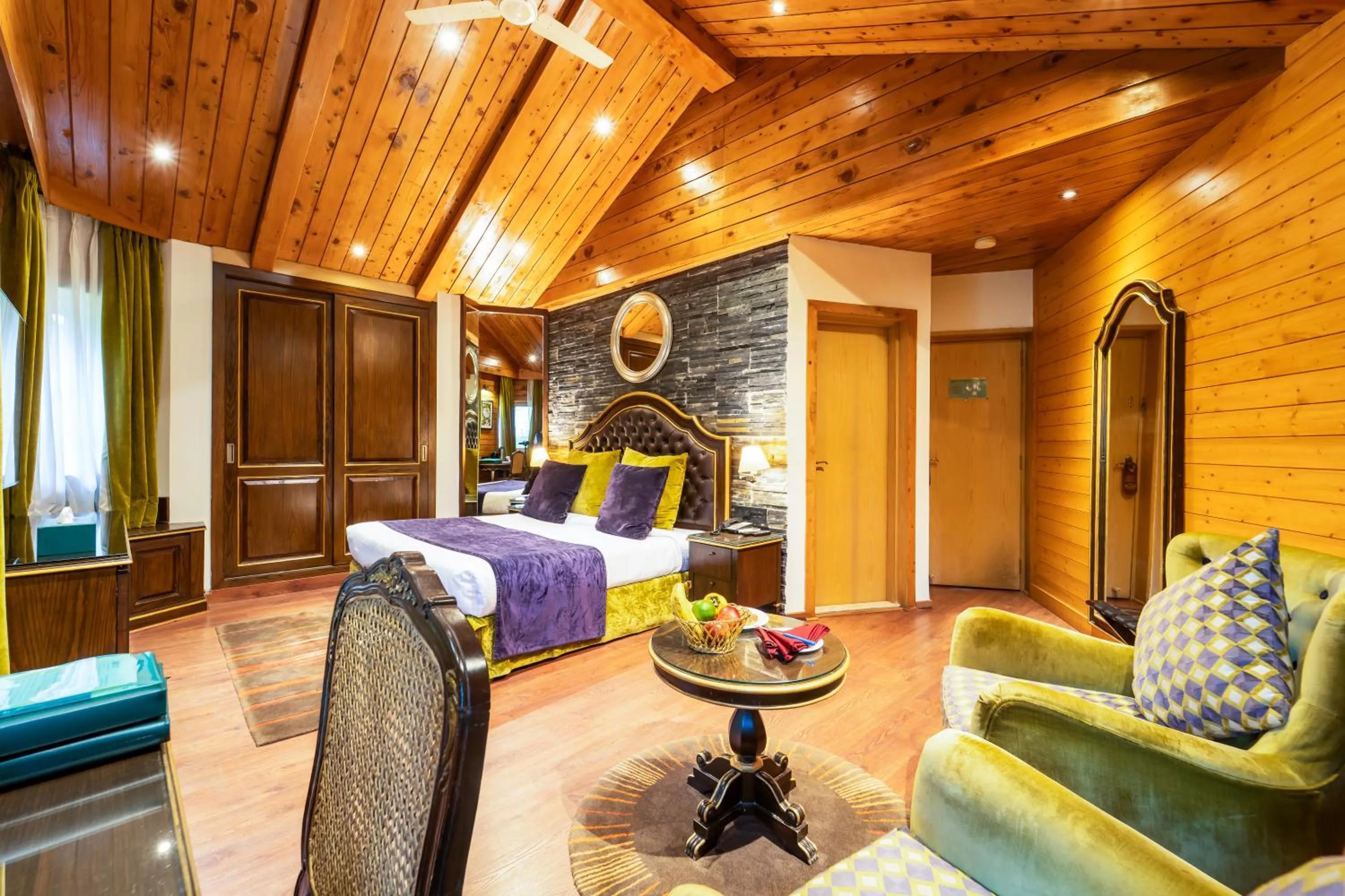 Bed in Span Resort and Spa, Manali