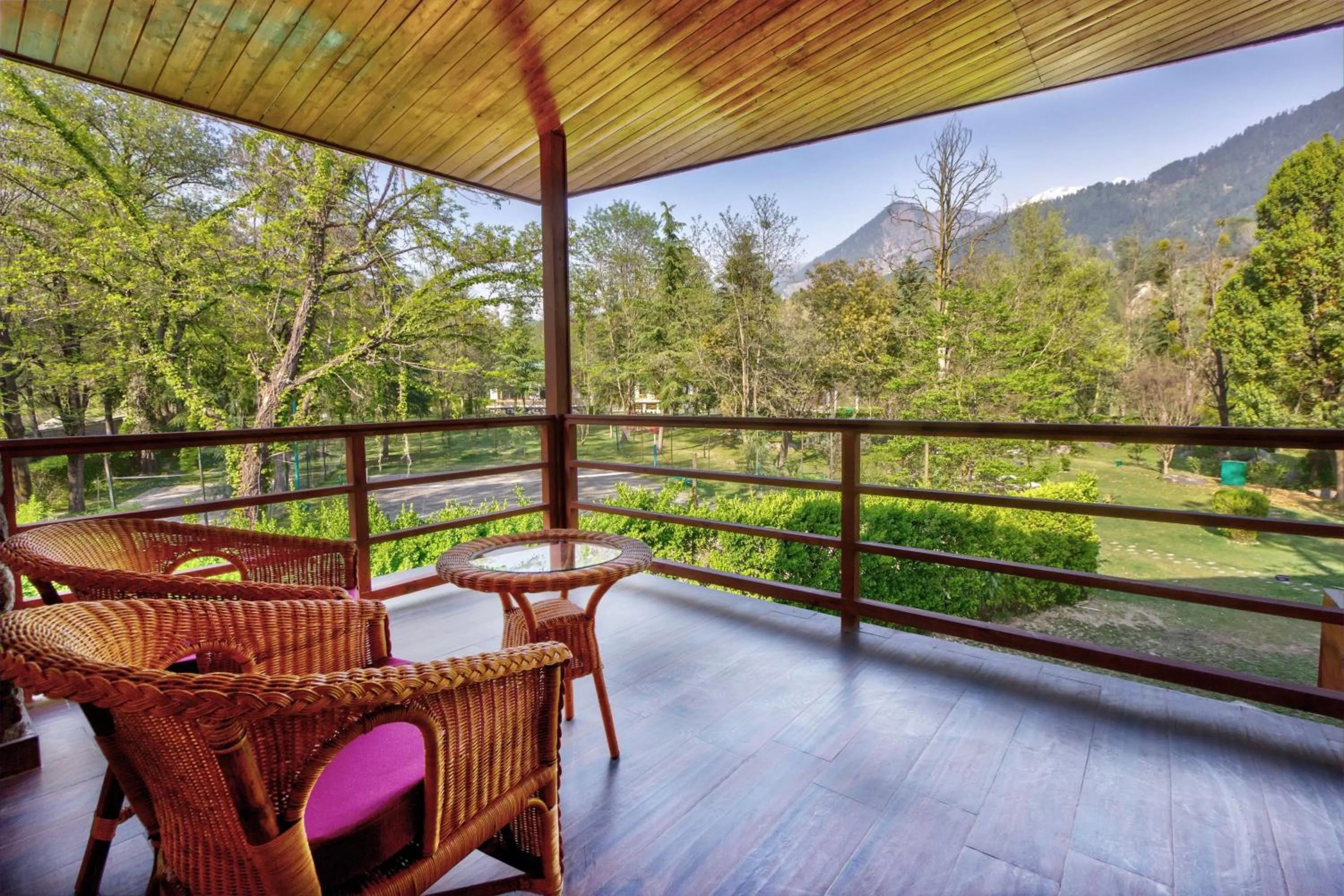 Balcony/Terrace in Span Resort and Spa, Manali