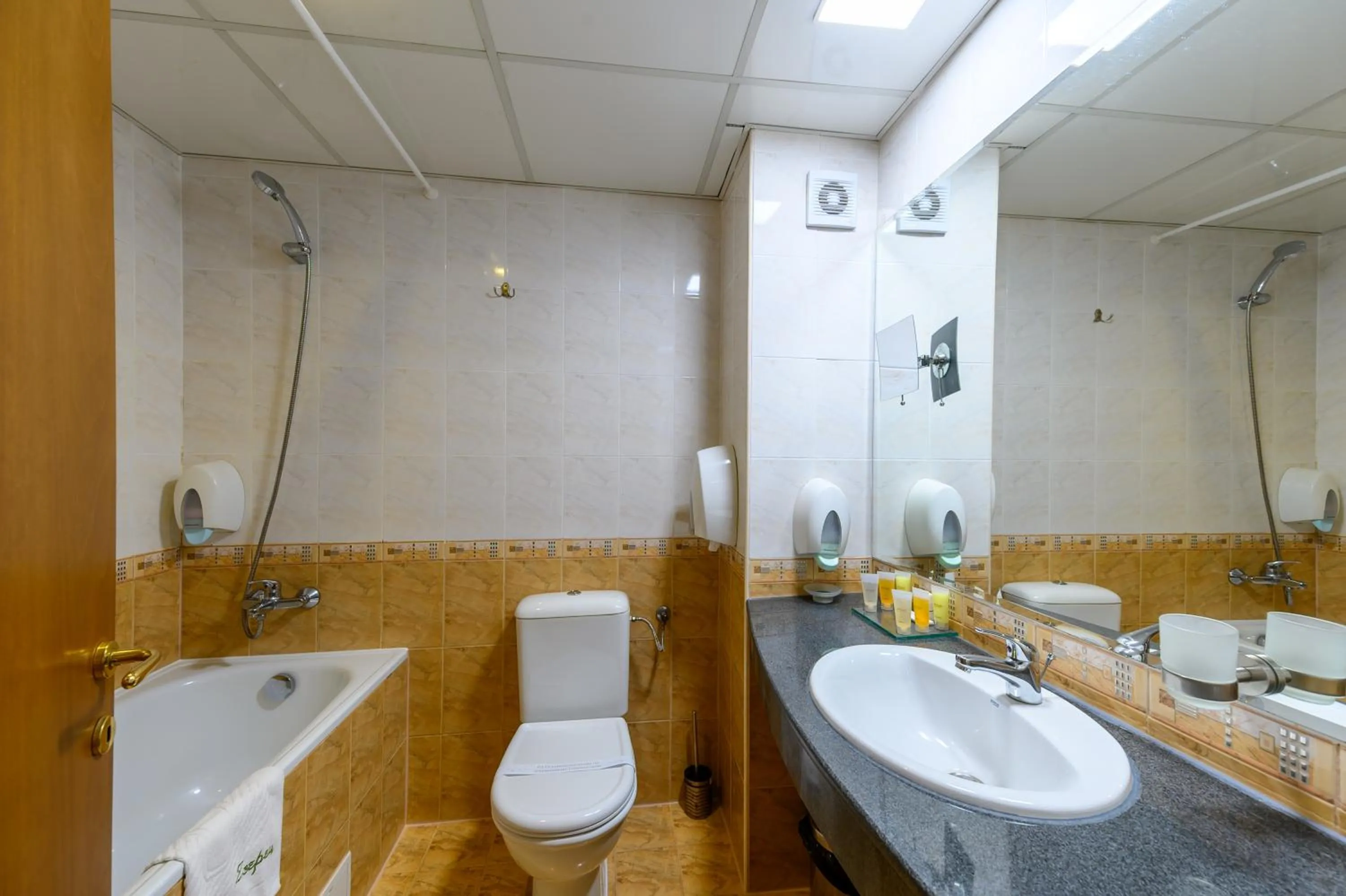 Bathroom in Spa Hotel Ezeretz Blagoevgrad