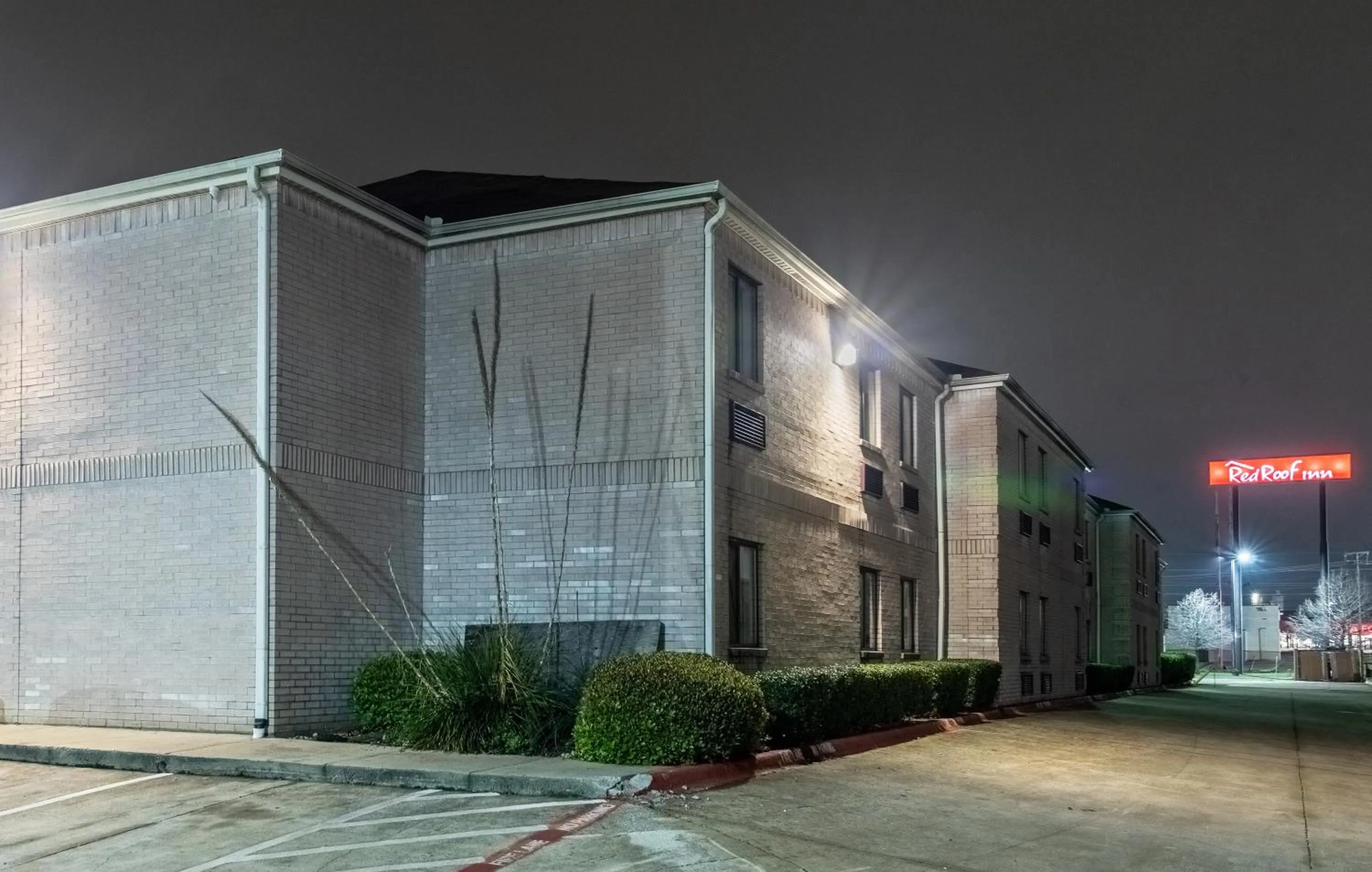 Property building in Red Roof Inn Fort Worth - Saginaw