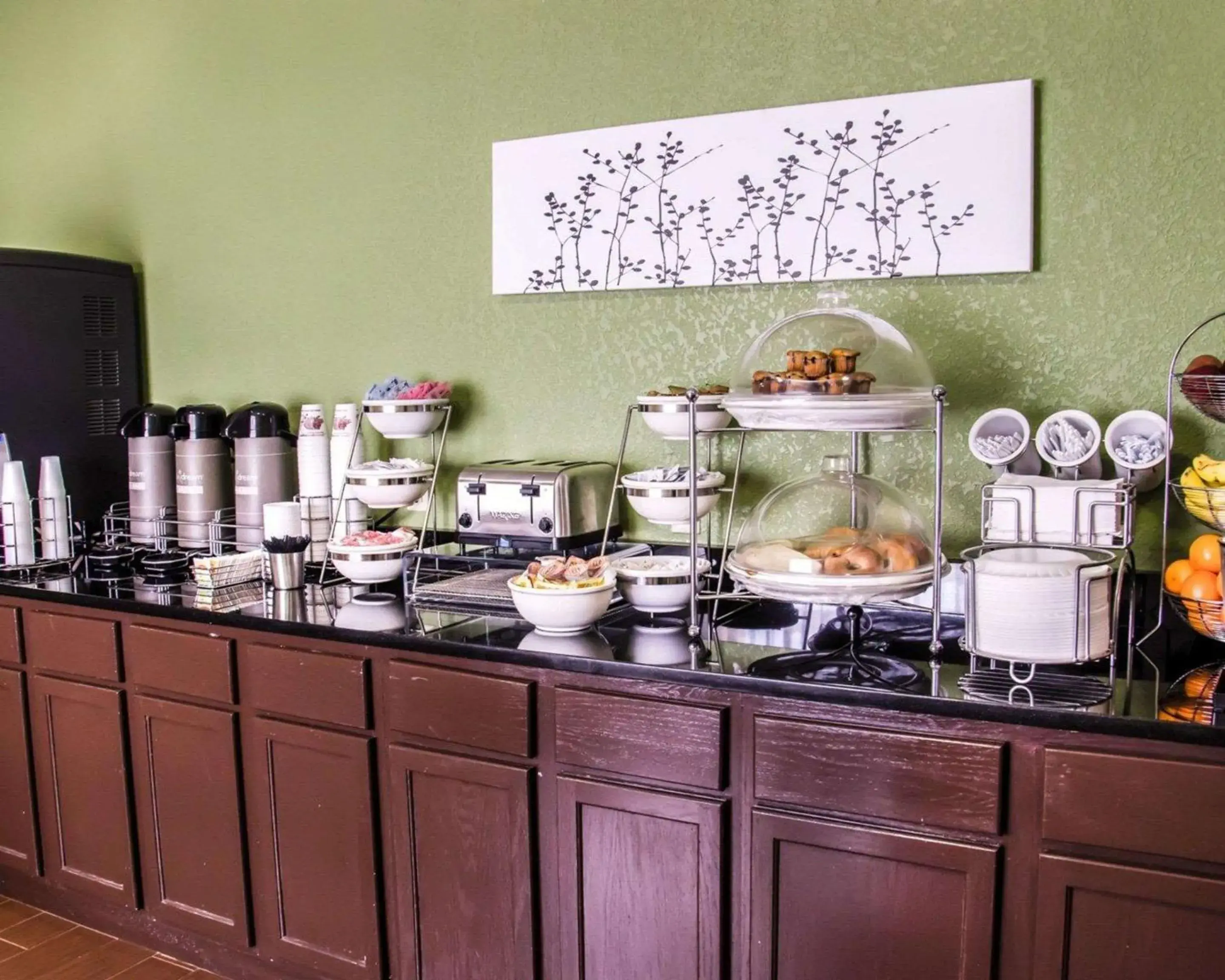 Restaurant/places to eat in Sleep Inn Concord - Kannapolis Restaurant/places to eat in Sleep Inn Concord - Kannapolis