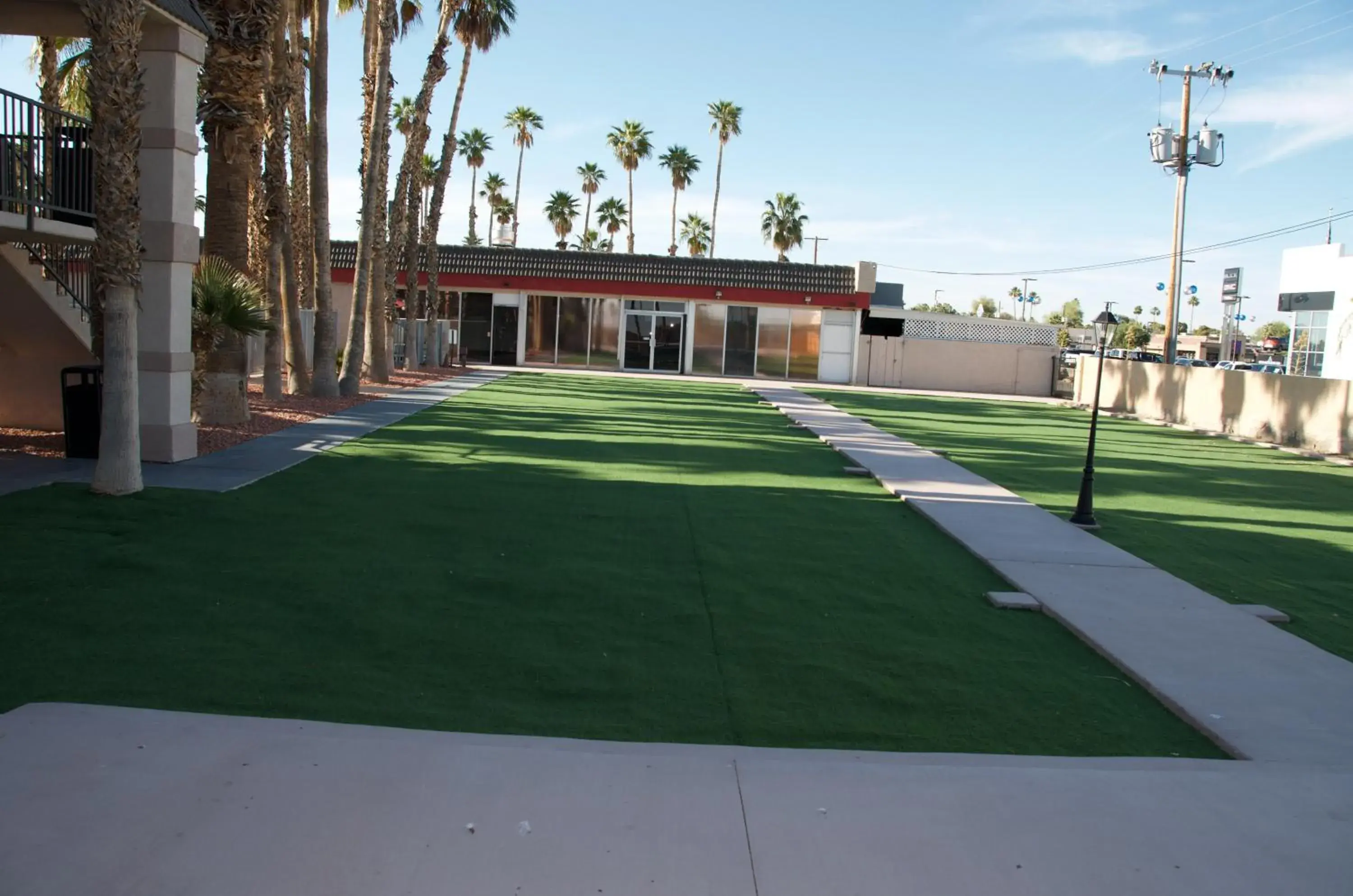 Property building in Ramada by Wyndham Yuma Property building in Ramada by Wyndham Yuma