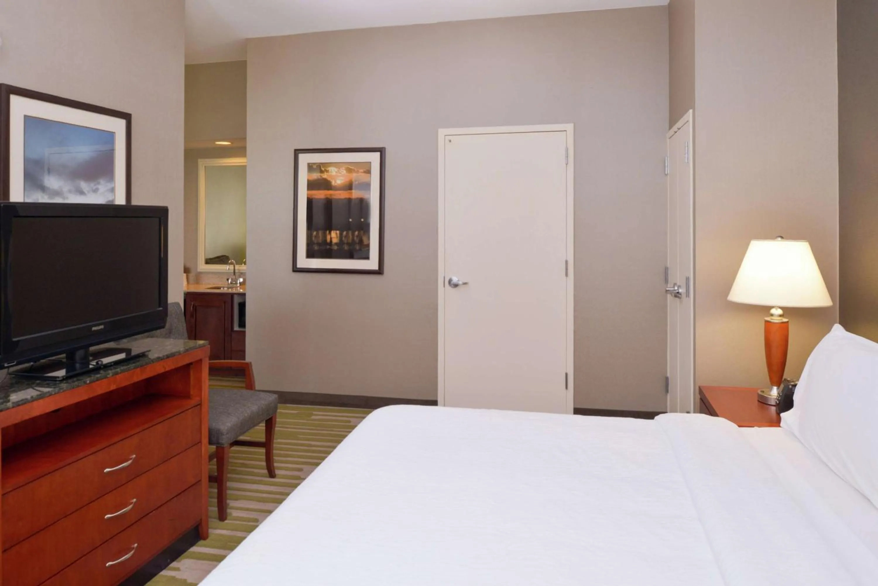 Bedroom, Bed in Hilton Garden Inn Yuma Pivot Point