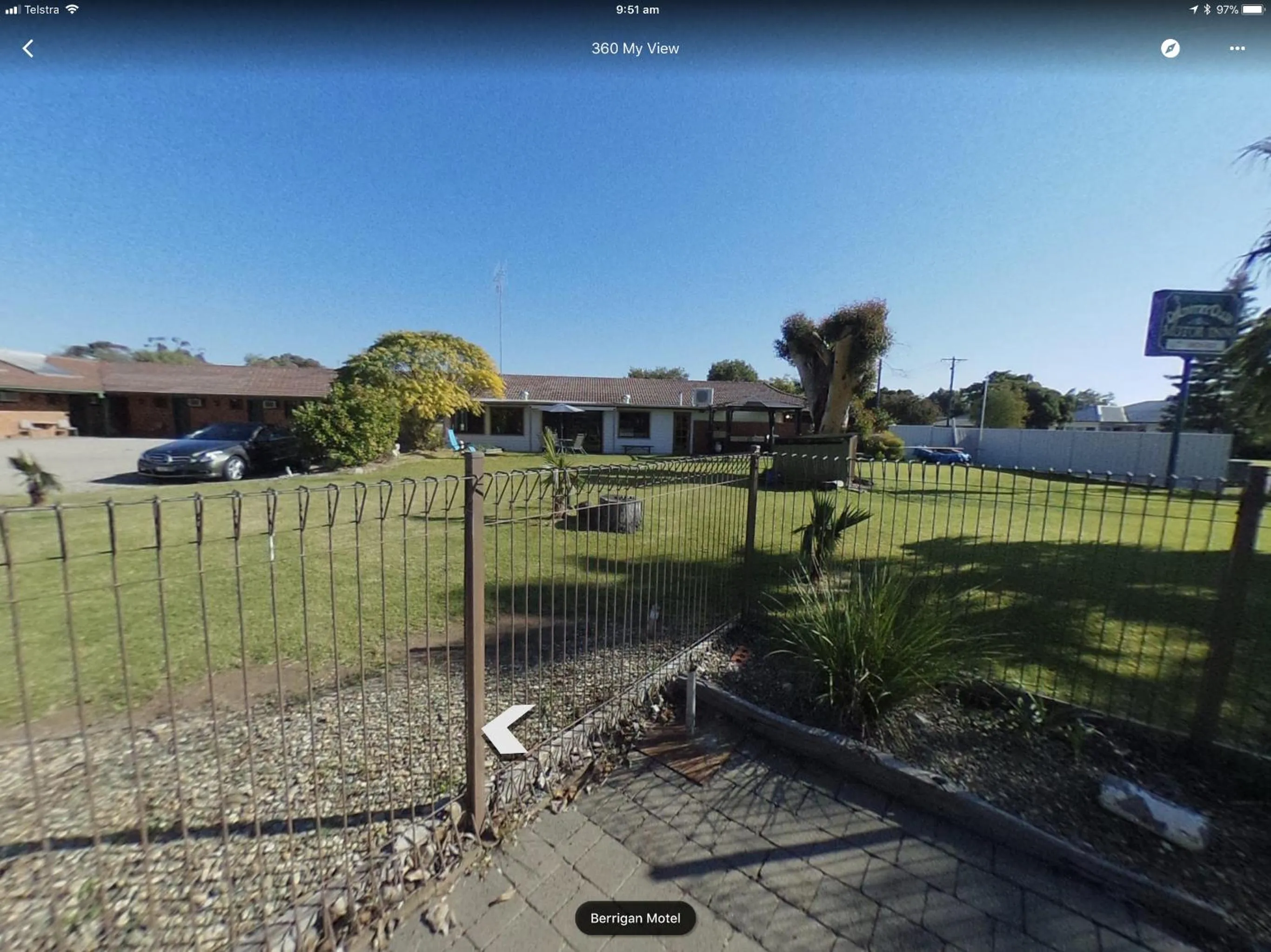 Swimming pool in Berrigan Motel
