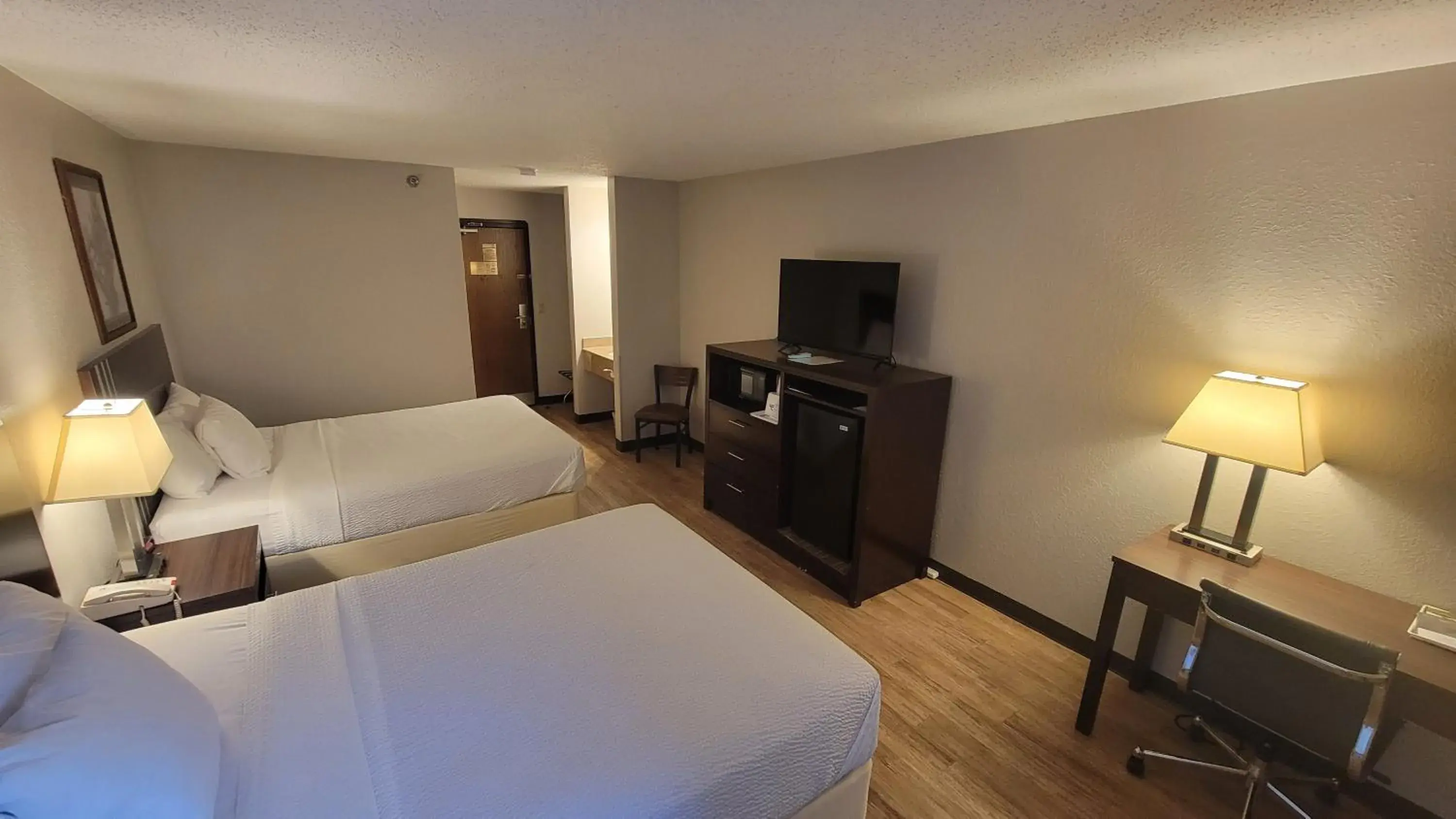 Bed in Days Inn by Wyndham Sheridan Bed in Days Inn by Wyndham Sheridan