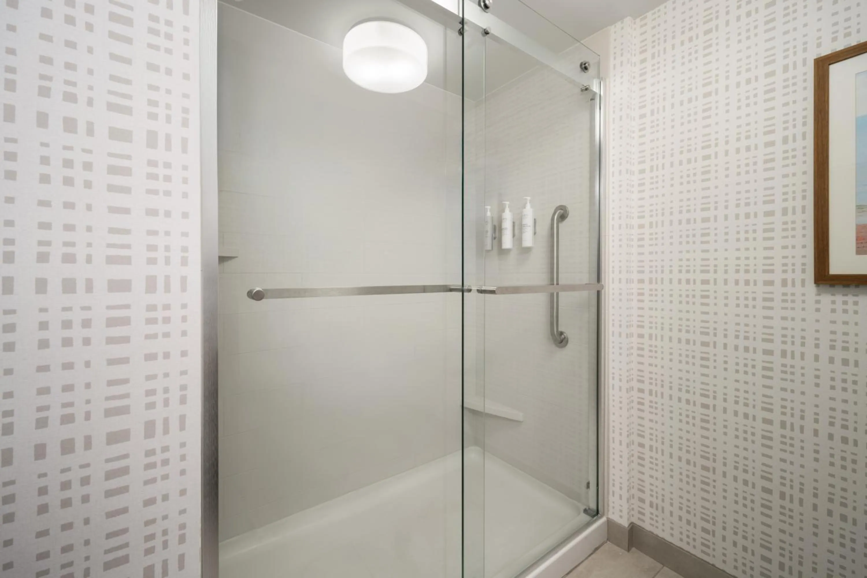 Bathroom in Hampton Inn Murrells Inlet/Myrtle Beach Area