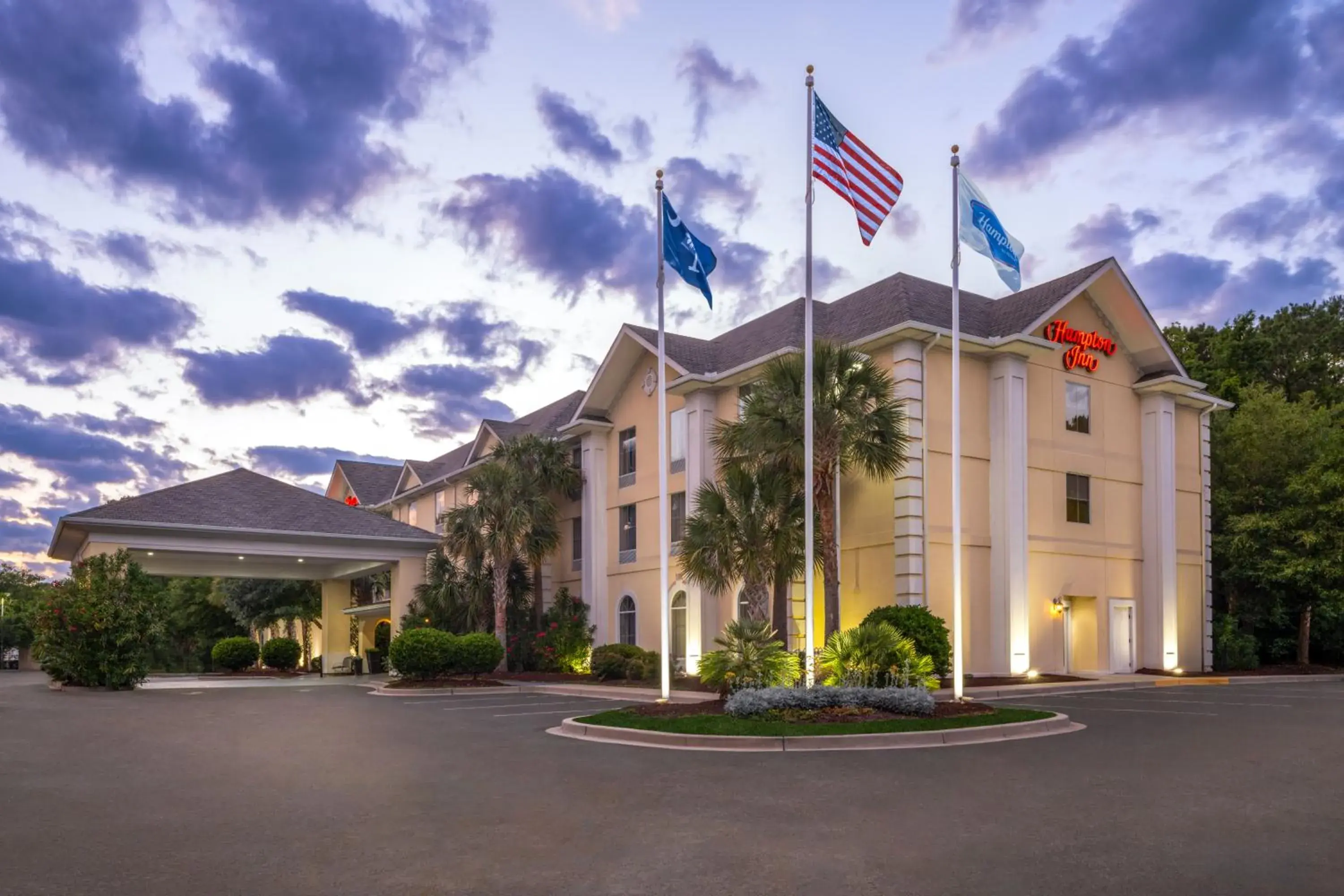 Property building in Hampton Inn Murrells Inlet/Myrtle Beach Area Property building in Hampton Inn Murrells Inlet/Myrtle Beach Area