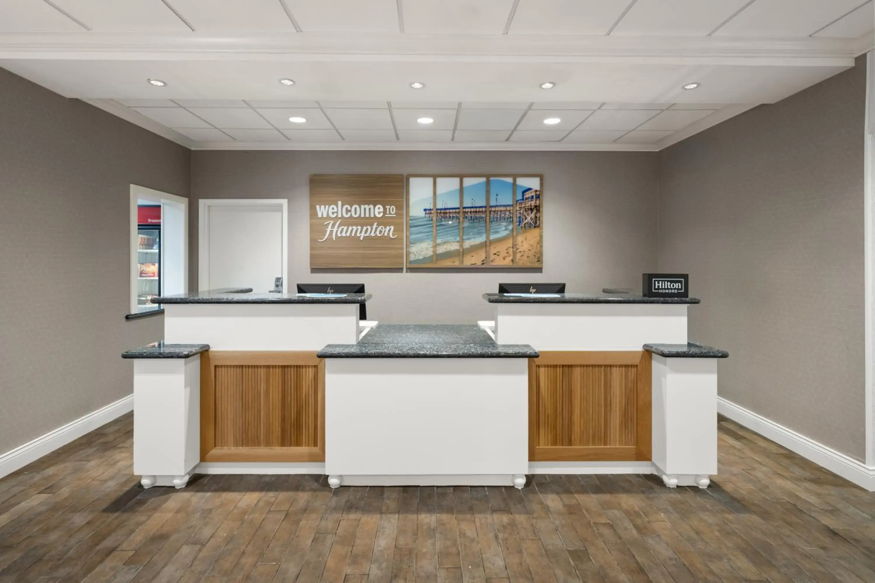 Lobby or reception in Hampton Inn Murrells Inlet/Myrtle Beach Area Lobby or reception in Hampton Inn Murrells Inlet/Myrtle Beach Area