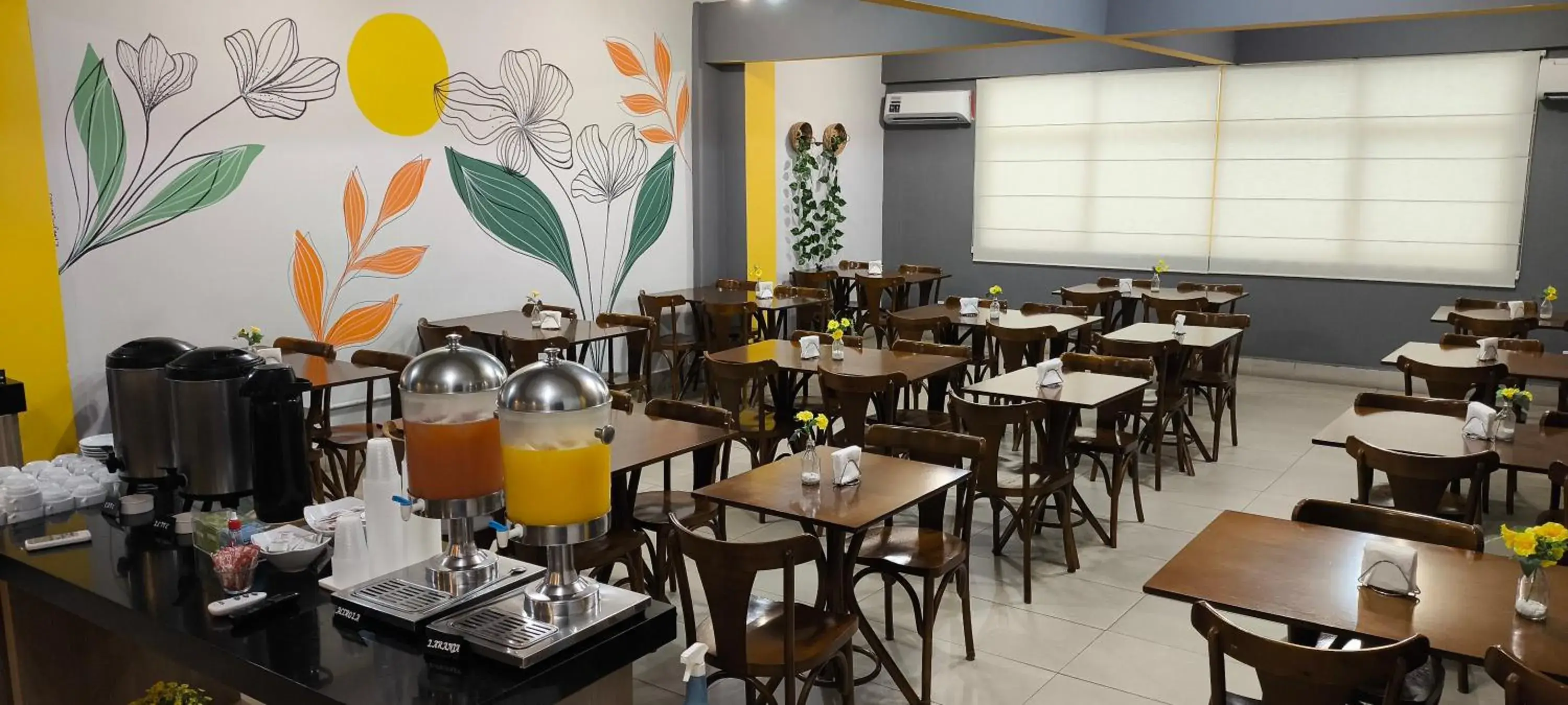 Restaurant/places to eat in Abudi Hotel Restaurant/places to eat in Abudi Hotel