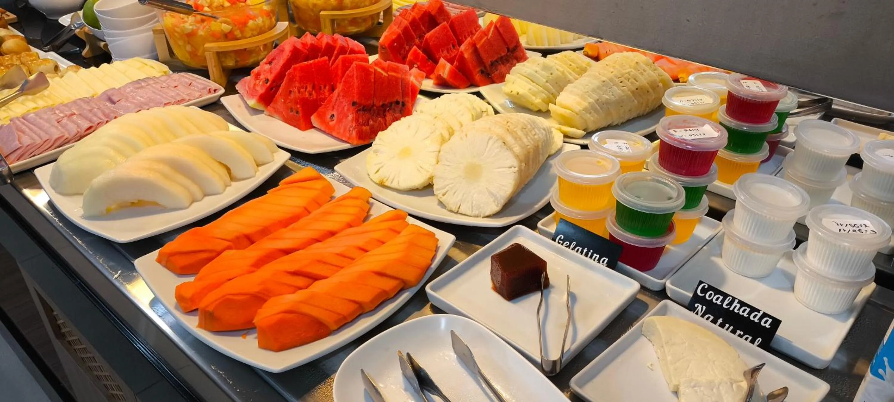 Buffet breakfast in Abudi Hotel