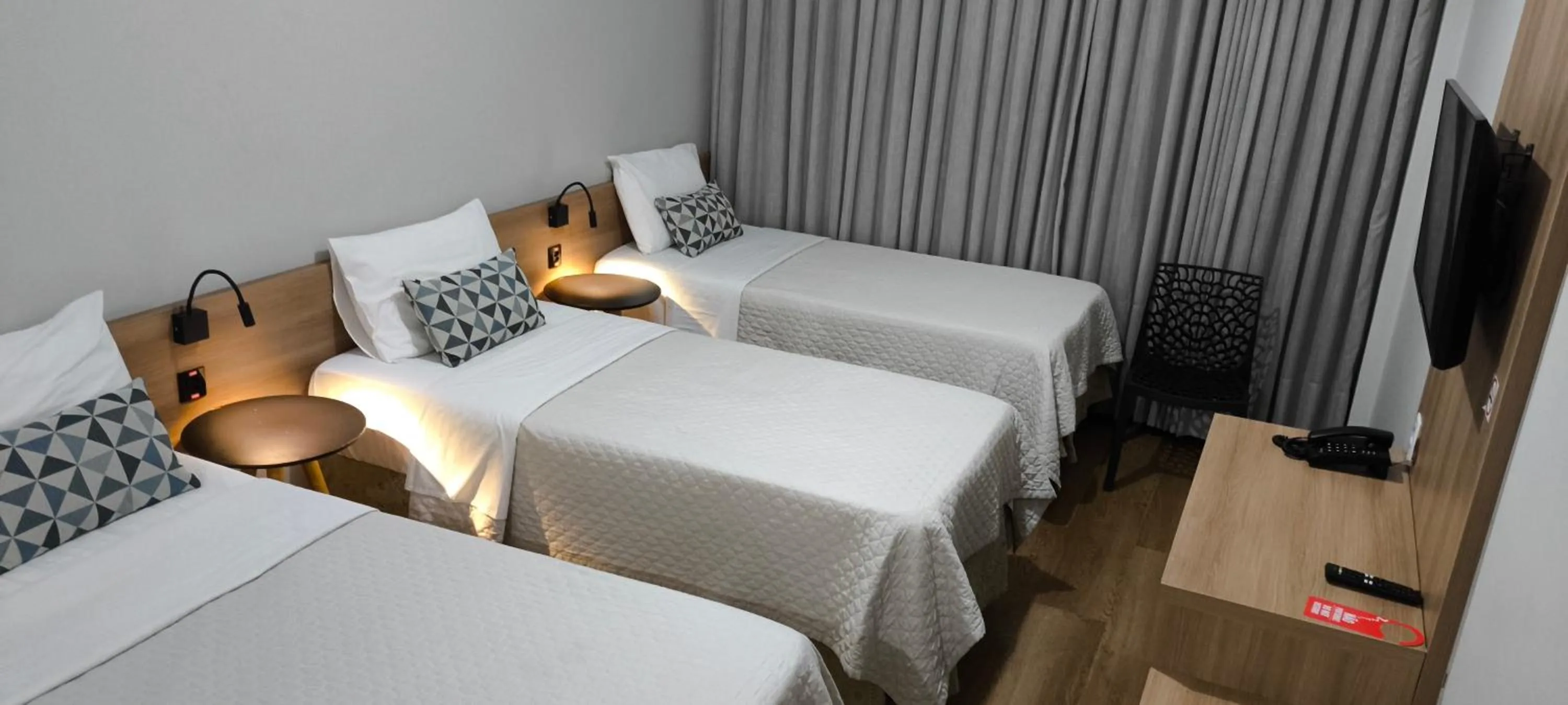 Bedroom, Bed in Abudi Hotel