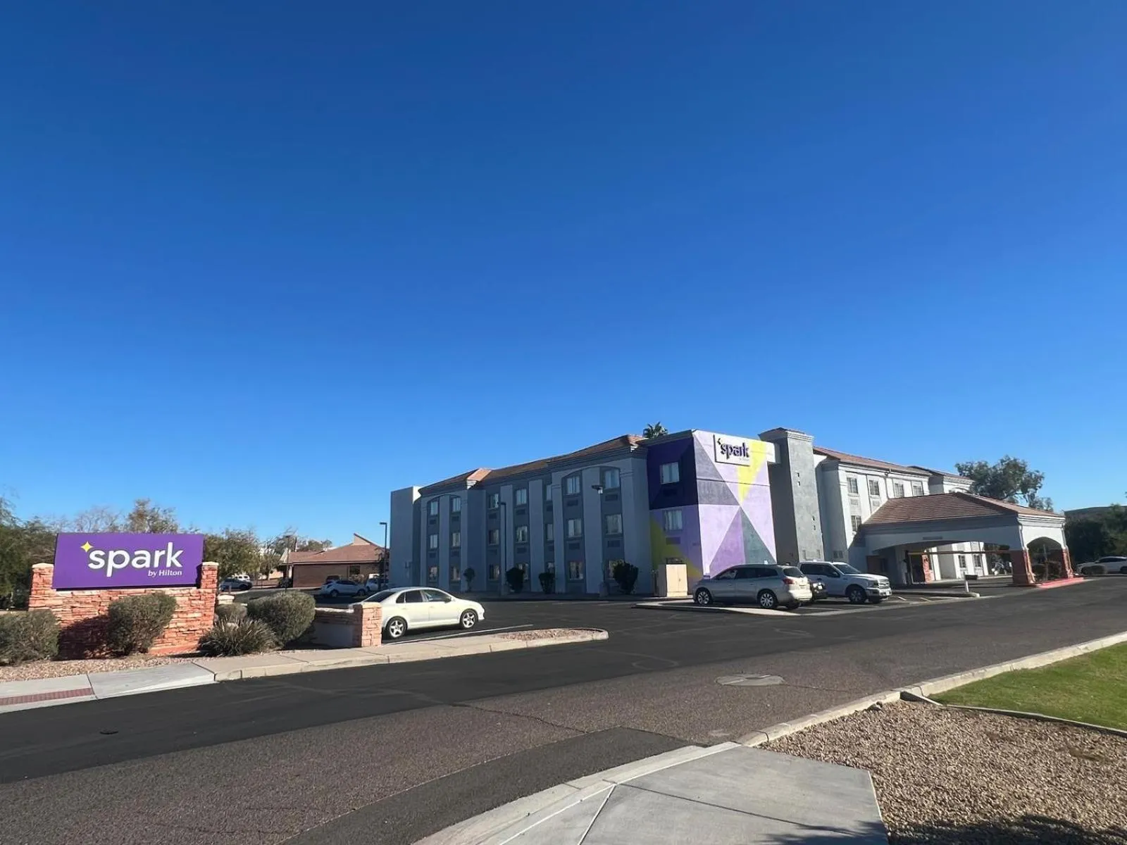 Property building in Spark by Hilton Phoenix-Glendale-Peoria