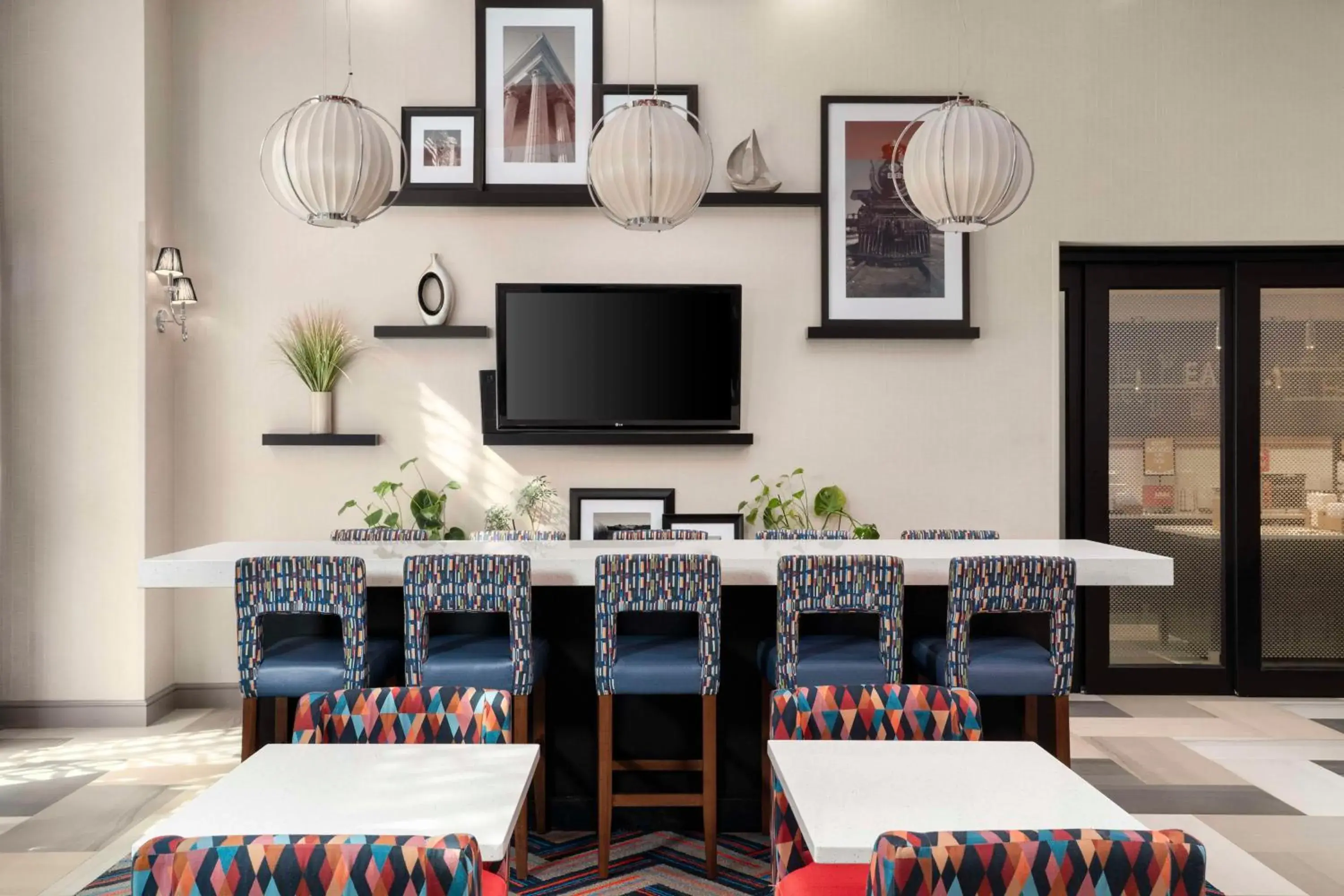 Lobby or reception in Hampton Inn Stafford / Quantico-Aquia Lobby or reception in Hampton Inn Stafford / Quantico-Aquia