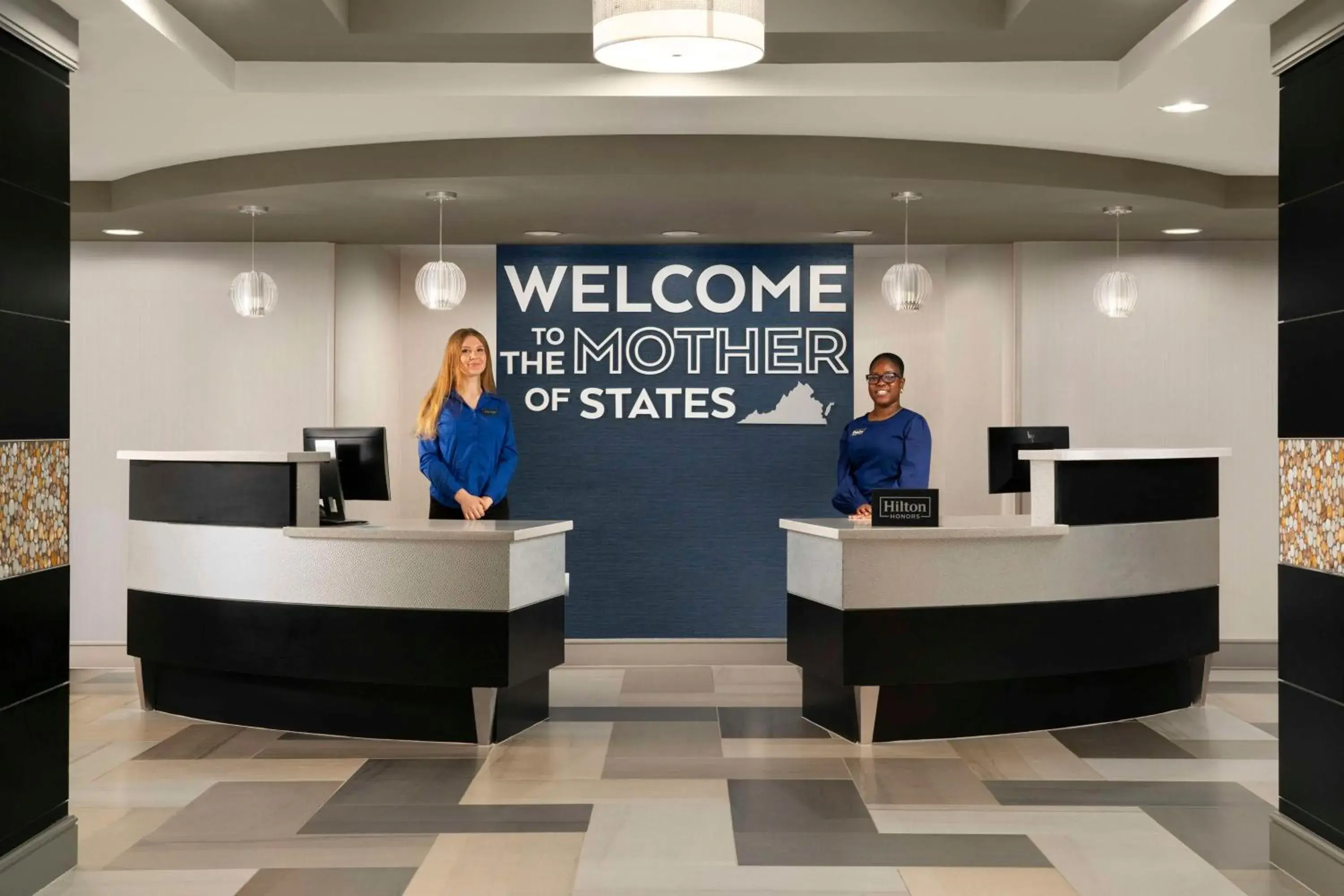 Lobby or reception in Hampton Inn Stafford / Quantico-Aquia Lobby or reception in Hampton Inn Stafford / Quantico-Aquia