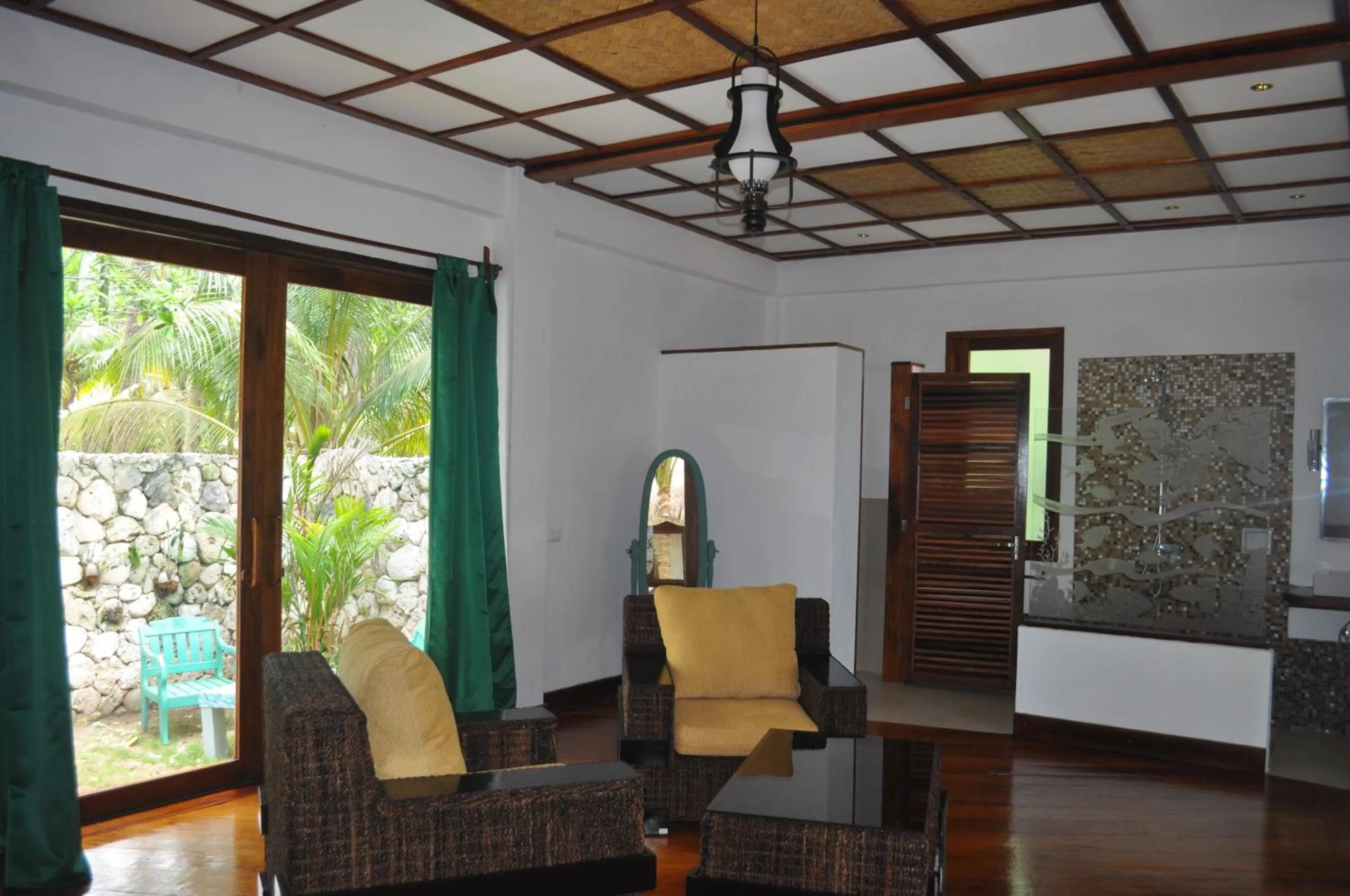 Dolarog Beach Resort