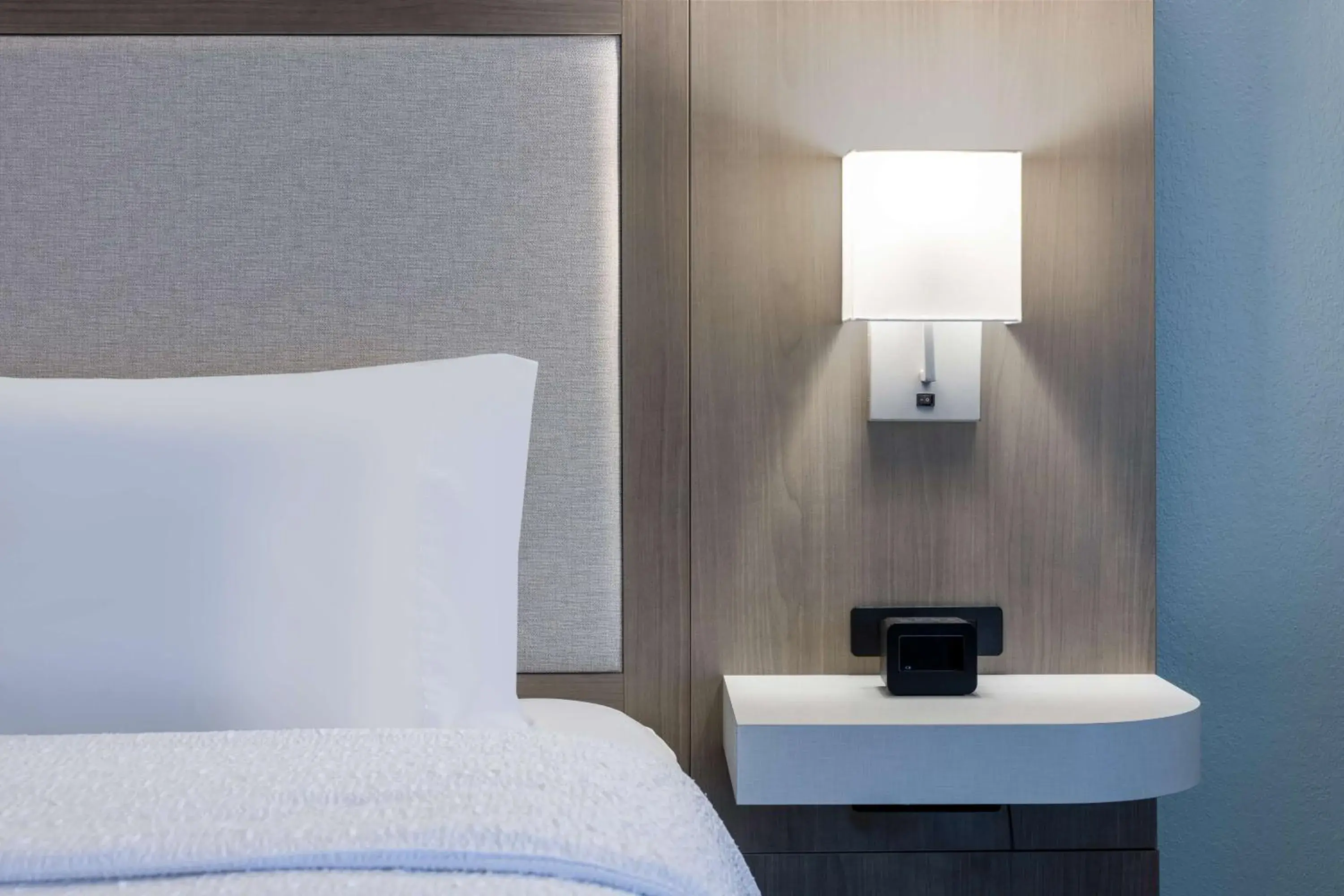 Bed in Hampton Inn & Suites Venice Bayside South Sarasota Bed in Hampton Inn & Suites Venice Bayside South Sarasota