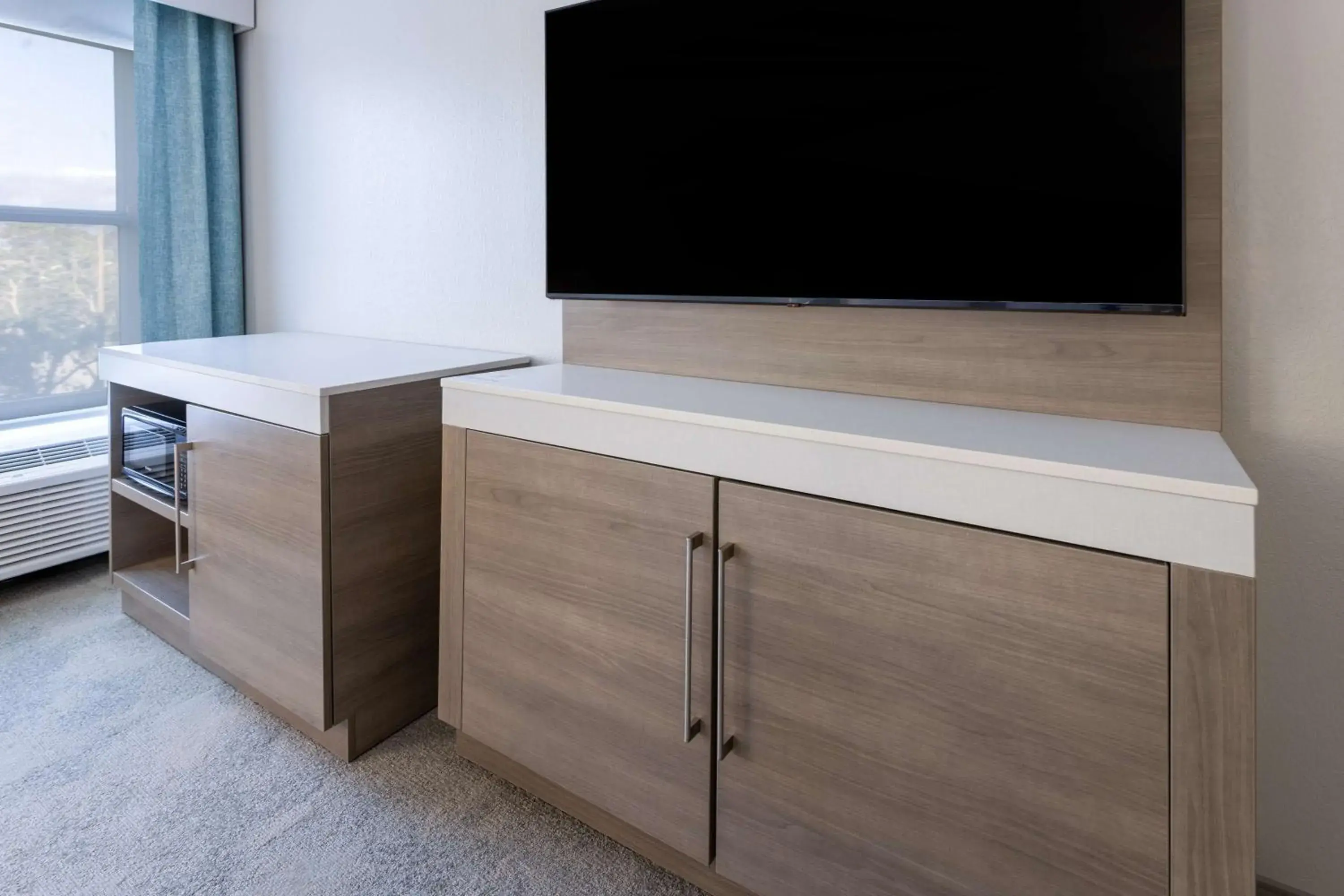 Photo of the whole room in Hampton Inn & Suites Venice Bayside South Sarasota Photo of the whole room in Hampton Inn & Suites Venice Bayside South Sarasota