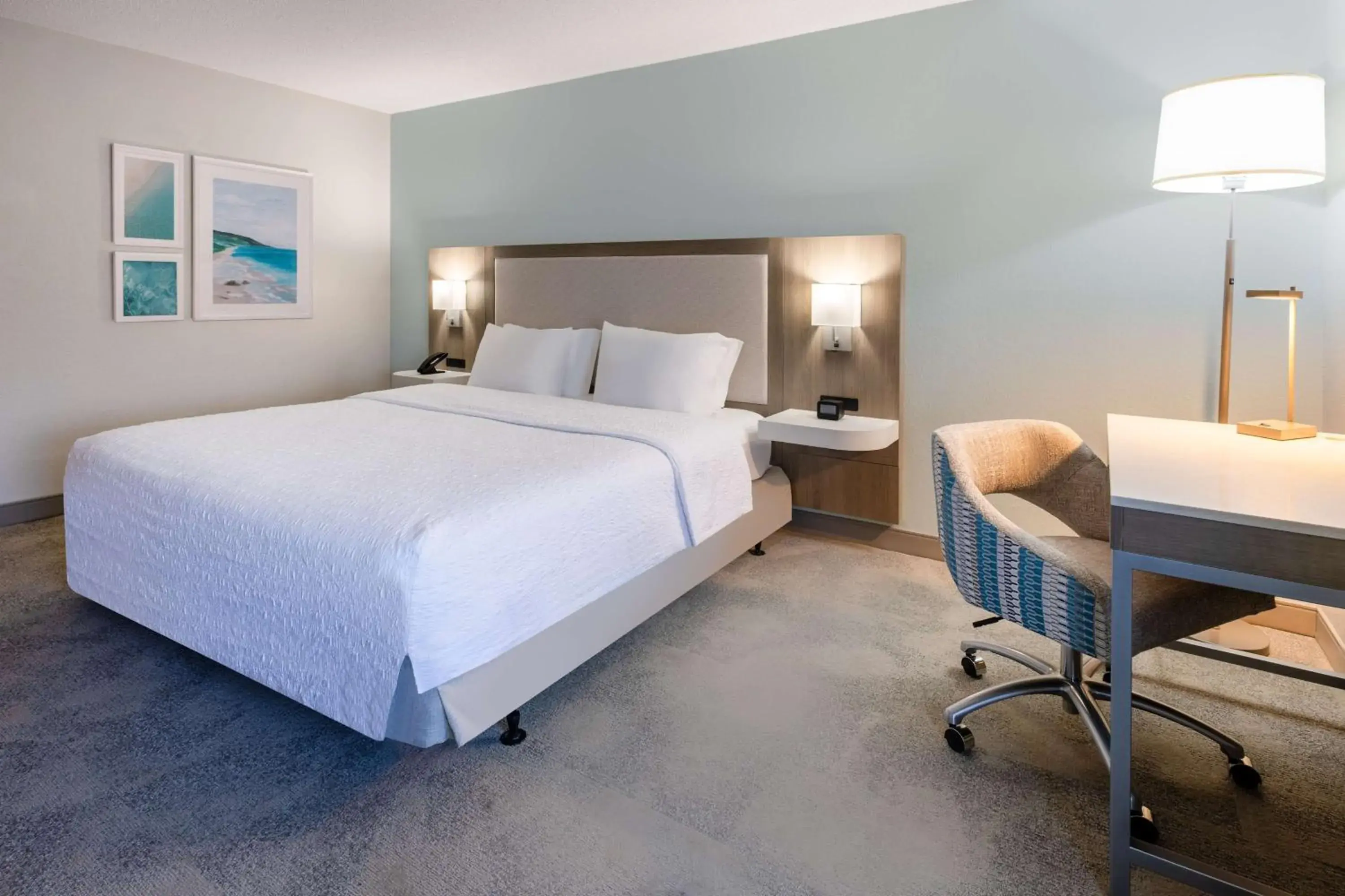 Bedroom, Bed in Hampton Inn & Suites Venice Bayside South Sarasota Bedroom, Bed in Hampton Inn & Suites Venice Bayside South Sarasota