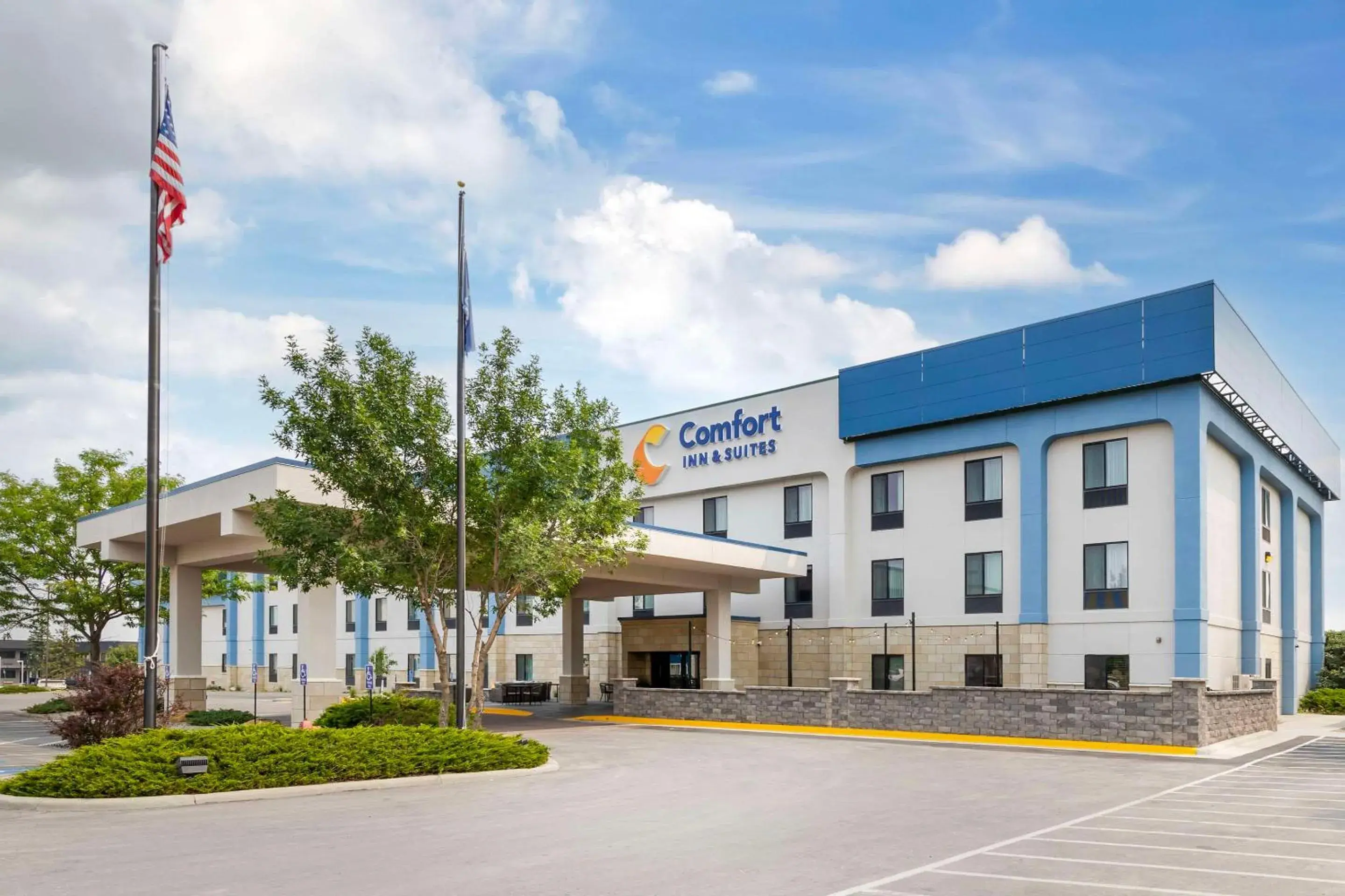 Property building in Comfort Inn & Suites Rapid City near Mt Rushmore Property building in Comfort Inn & Suites Rapid City near Mt Rushmore