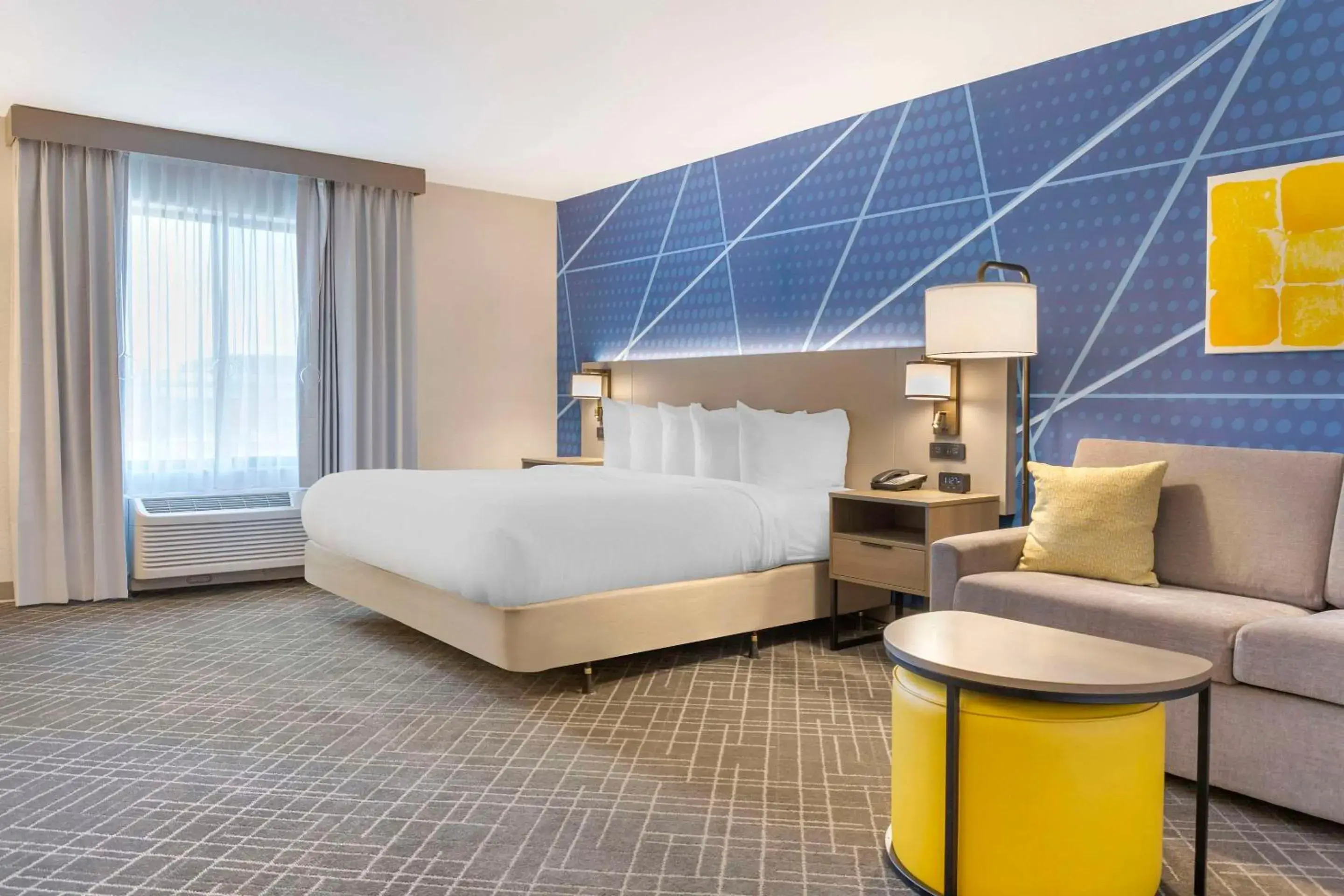 Bedroom, Bed in Comfort Inn & Suites Rapid City near Mt Rushmore Bedroom, Bed in Comfort Inn & Suites Rapid City near Mt Rushmore