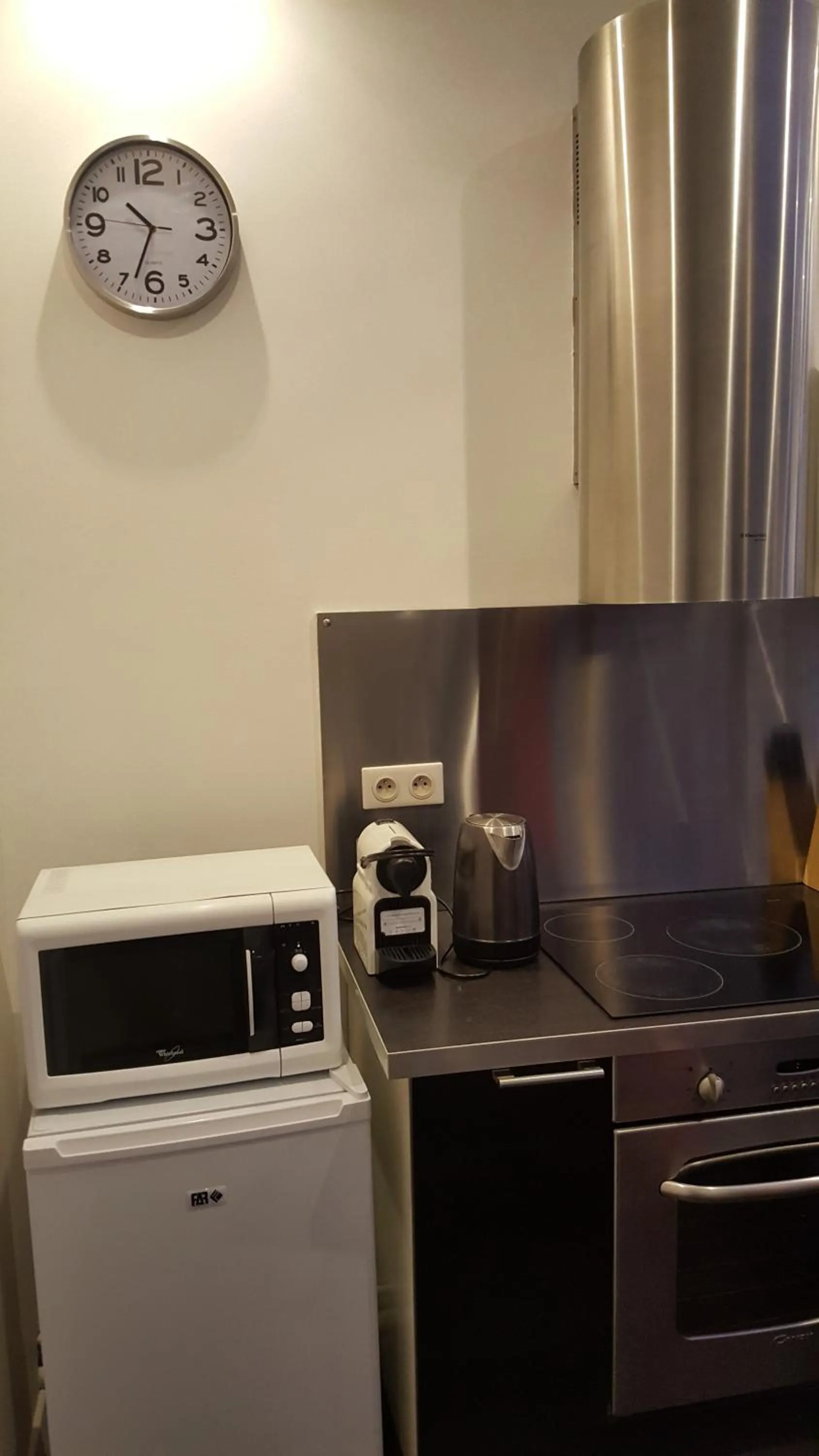 Coffee/tea facilities in Le Marnois-Centre Ville